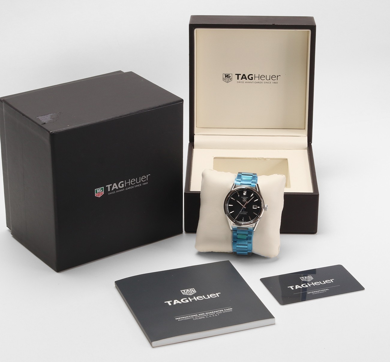2018 TAG Heuer Carrera Calibre 5 Automatic WAR211A.BA0782 Unworn NOS Full Set