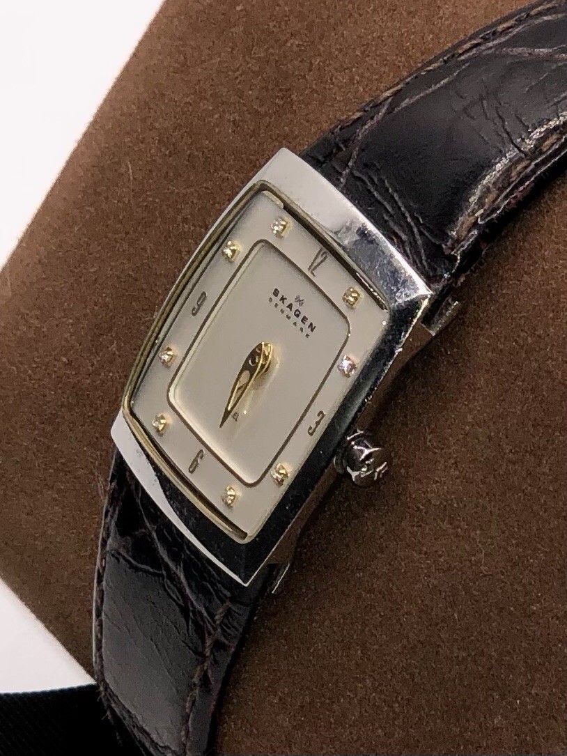 Skagen Denmark 380XSSLD4A1 Ladies Watch~Vintage Look~Crystal Hour Marks~New 🔋✅
