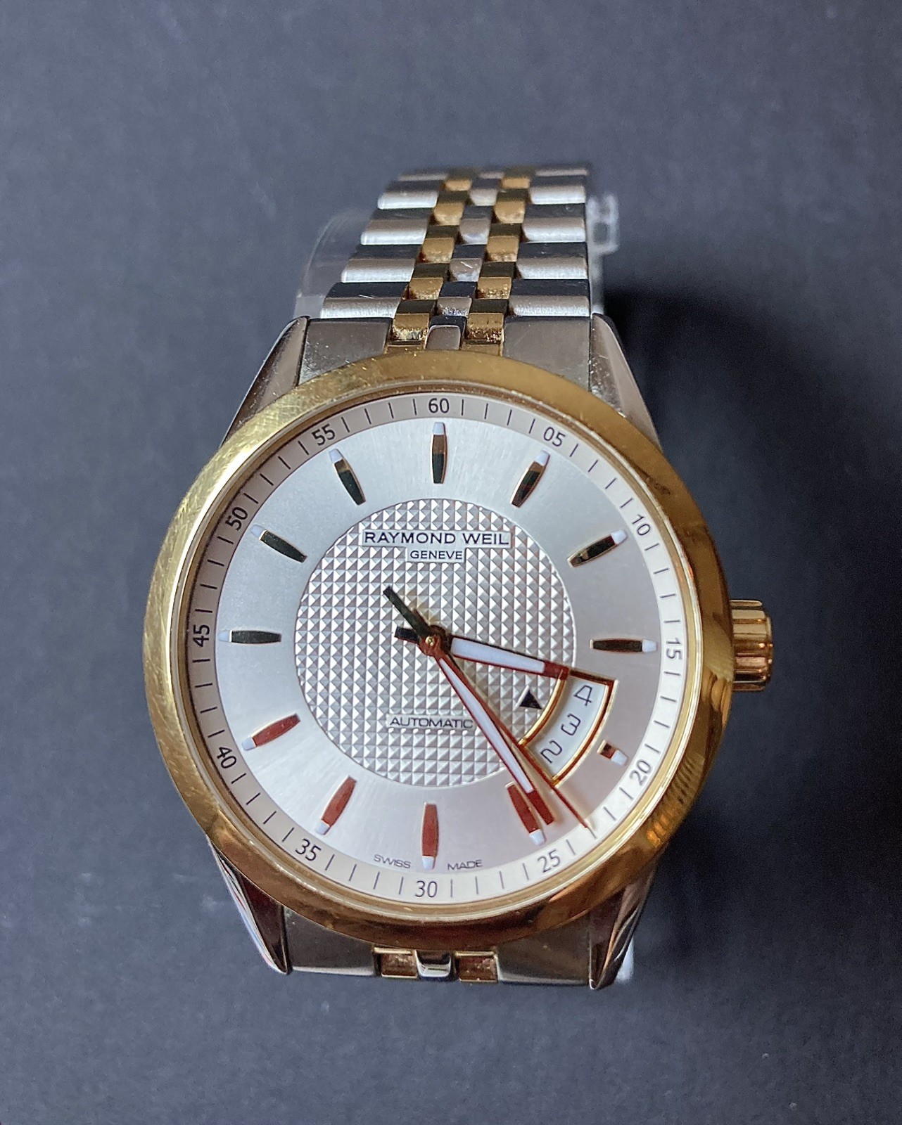 Raymond Weil Freelancer 2770-STP-65021 Automatic Two-Tone Men’s Watch