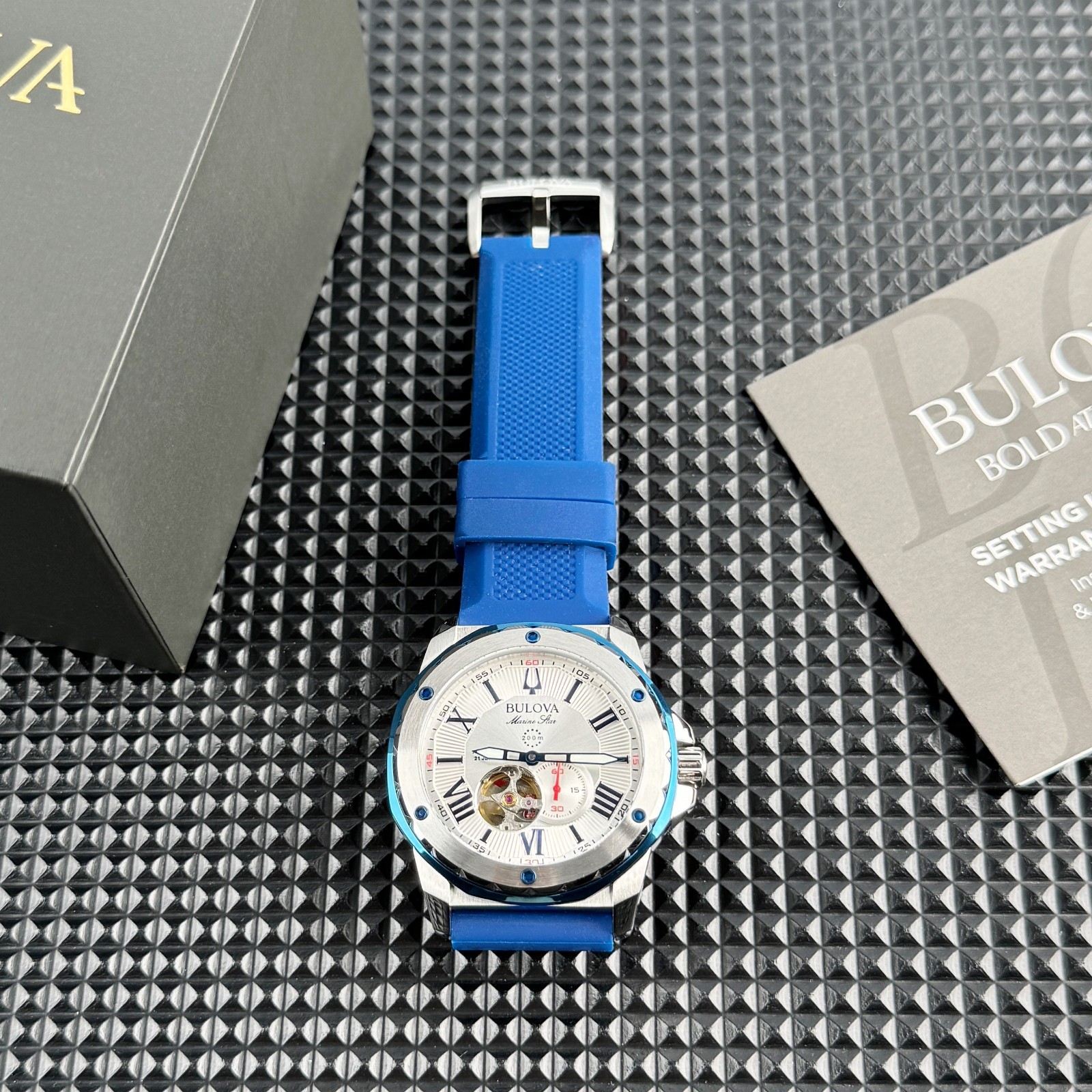 Bulova Marine Star Automatic Silver white Dial 98A225 Men’s Watch 45mm