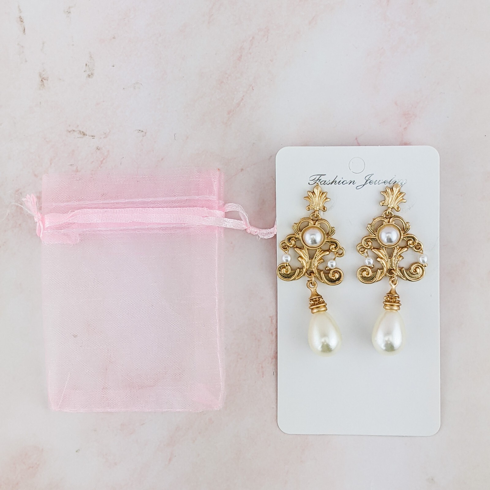 f38d Elegant Gold & faux Pearl Dangle Drop Earrings Bold Jewelry Fashion Gift