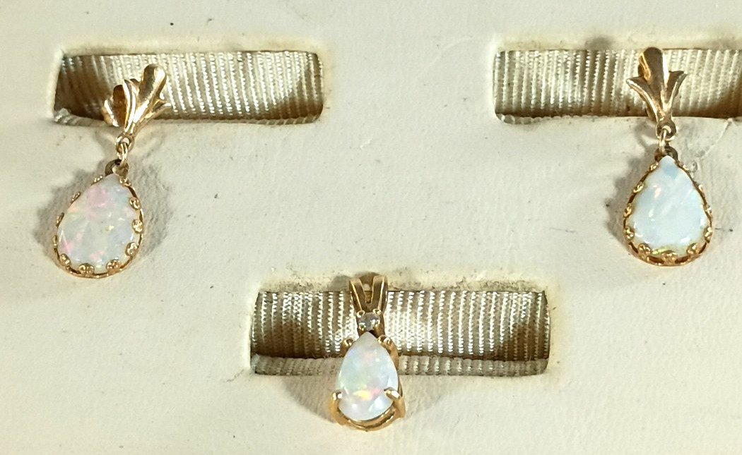 Vintage 14K Gold Opal Earrings & Pendant Set Natural White Fire Opal Mexico
