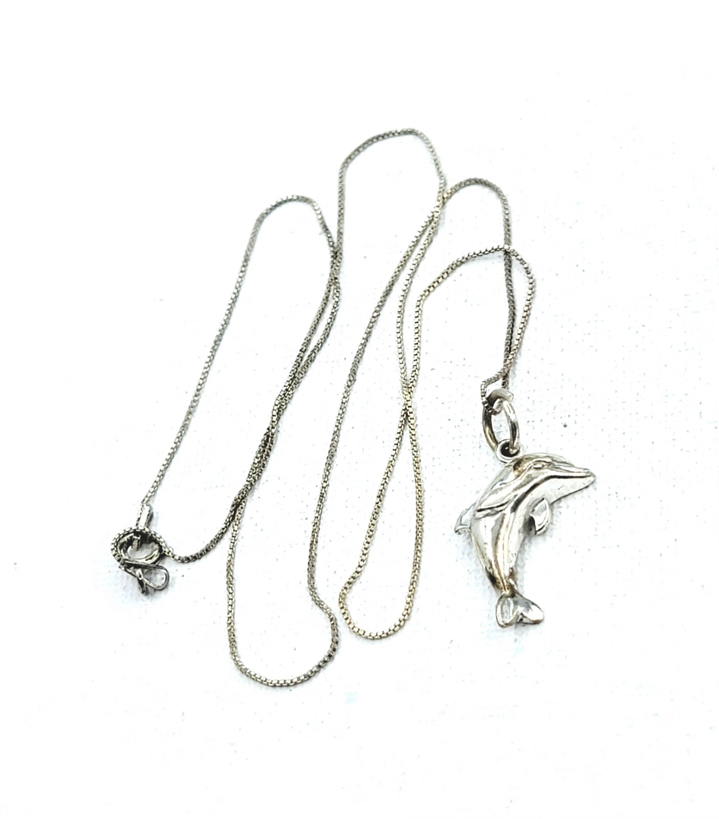 Sterling Silver Dolphin Pendant Nautical Themed Charm on 18″ Box Chain 3 gr