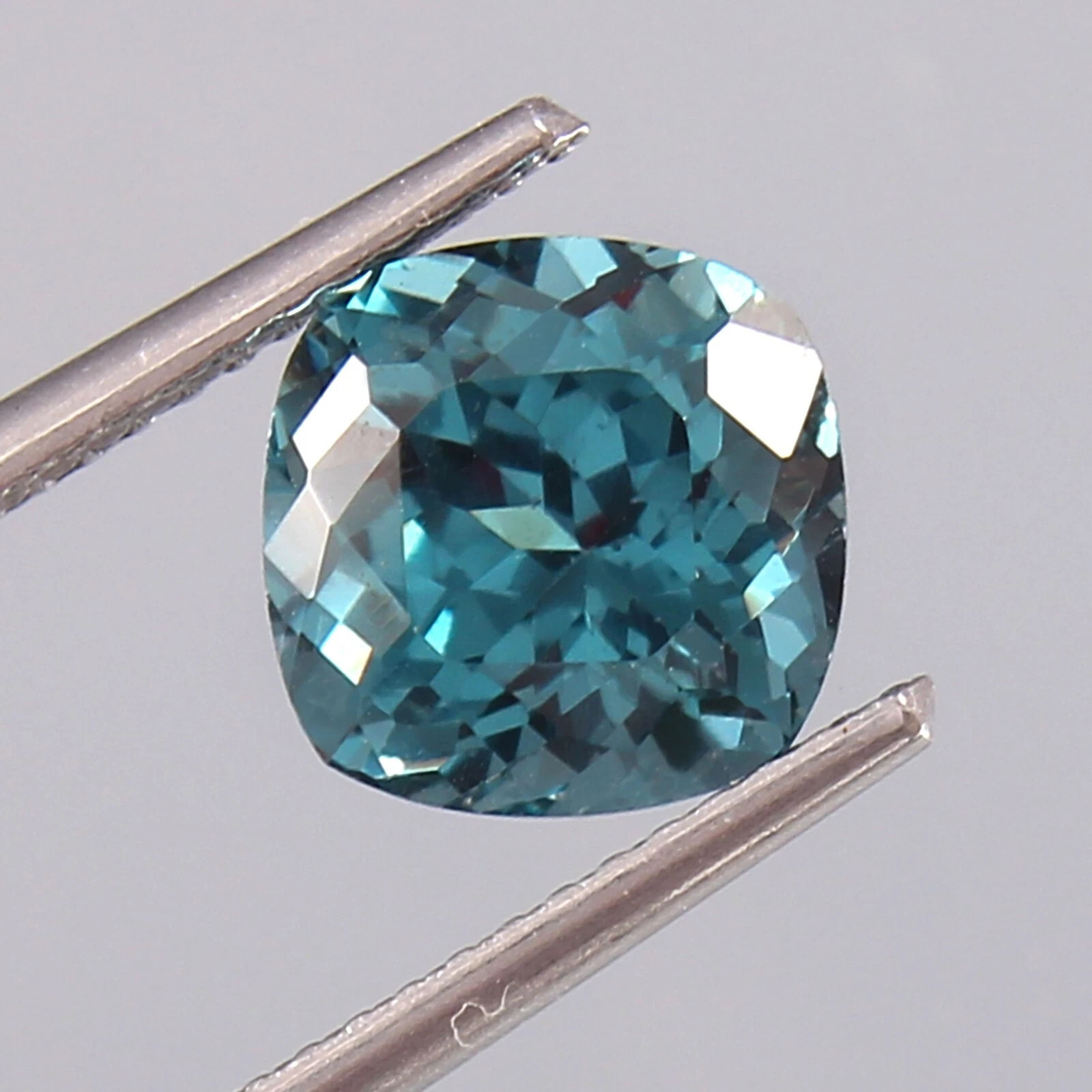 AAA 11×11 MM Natural Indicolite Blue Green Tourmaline Loose Cushion Gemstone Cut