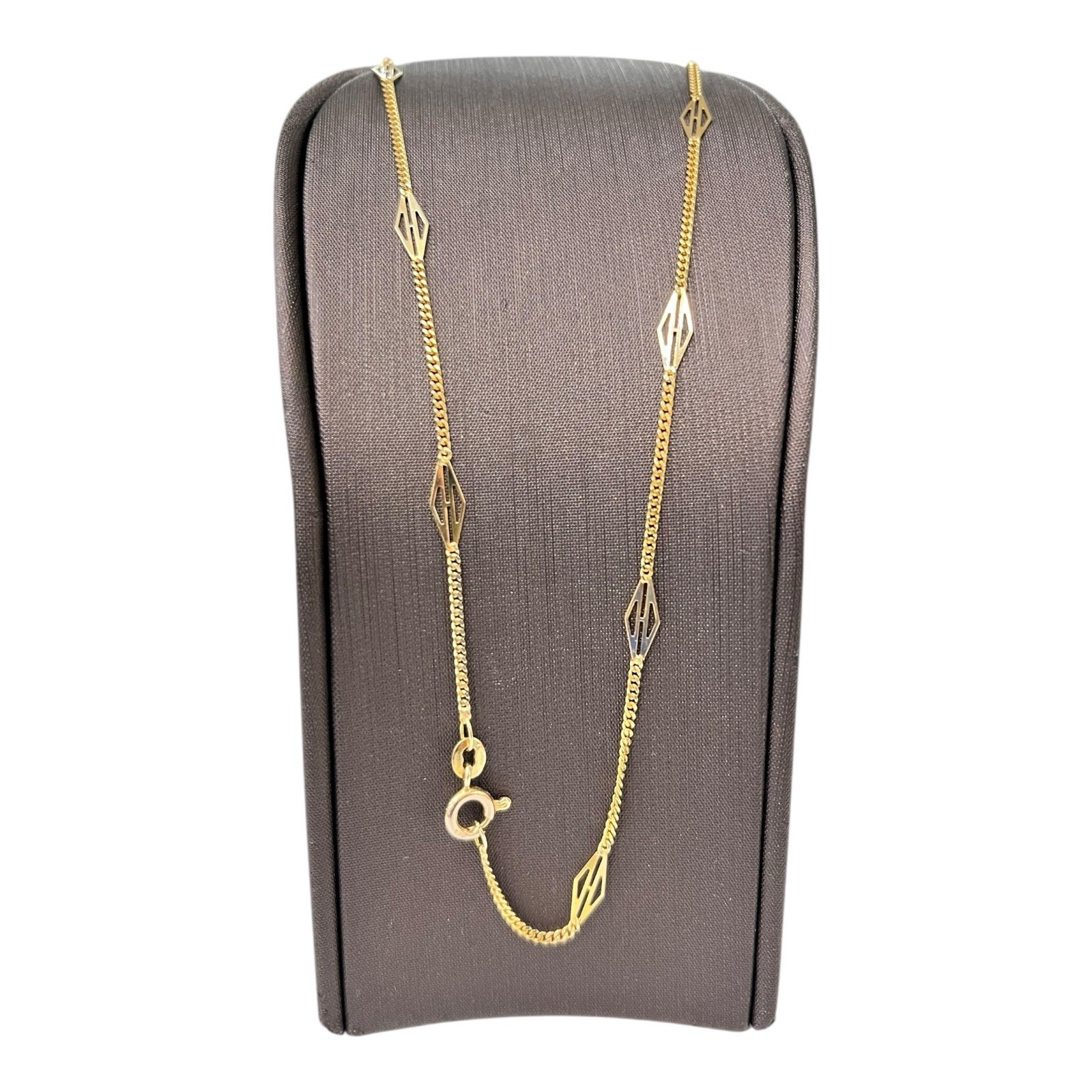 14ct 14K Yellow Gold Filigree Station Curb Chain Necklace 3.95 Grams 51cm. New