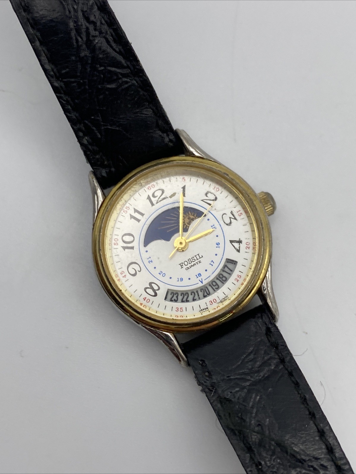 Fossil Moon Phase Women’s Watch Two Tone with Leather Band Parts/repair