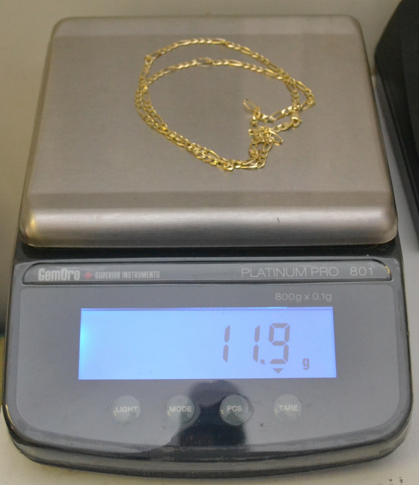 14k Solid Yellow Gold Figaro Link Chain Necklace 24 Inches 11.9 Gr 3.7 mm