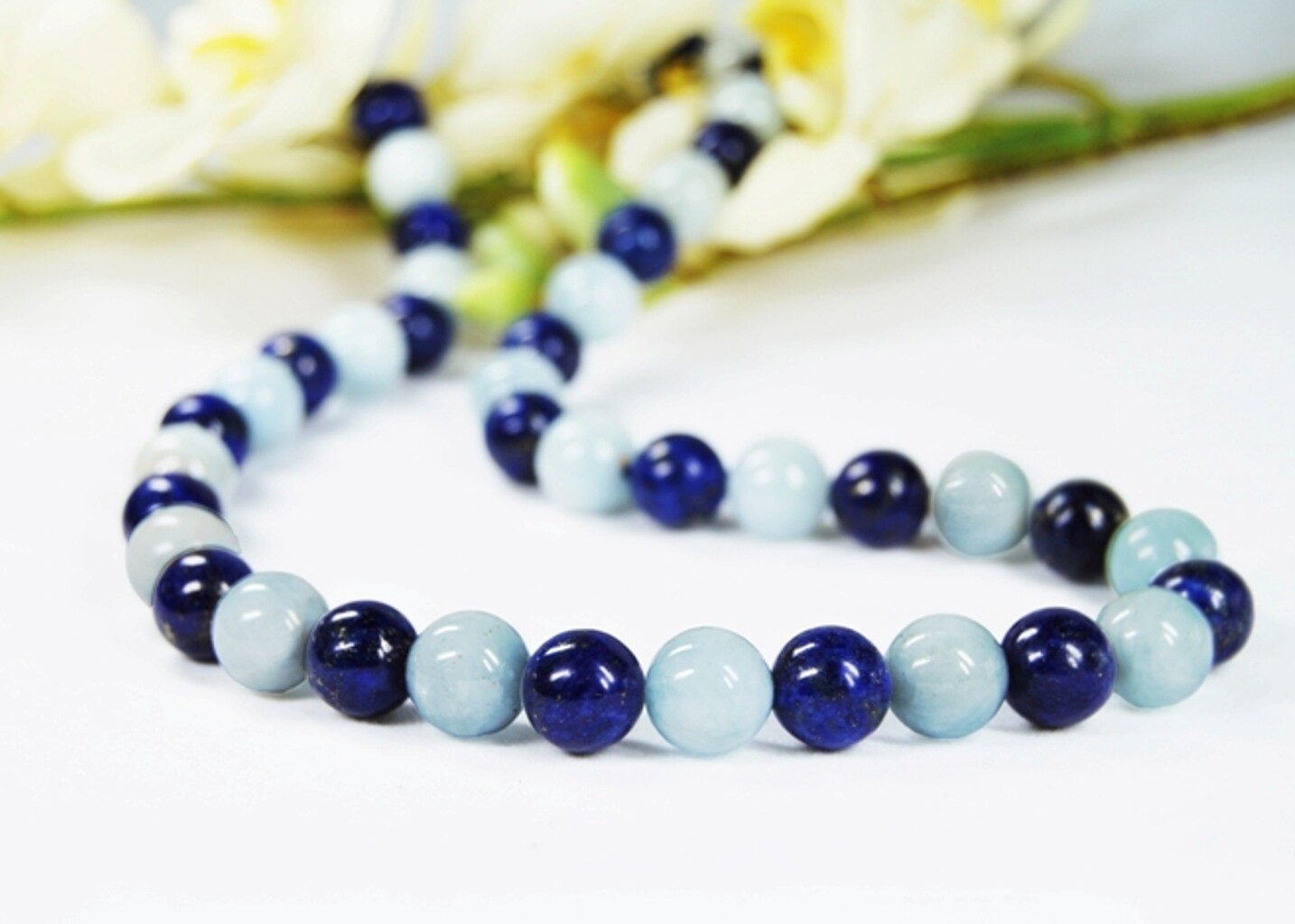 Beautiful Gemstone Lapis Lazuli and Aquamarine Ball Shape Necklace Ø-8mm