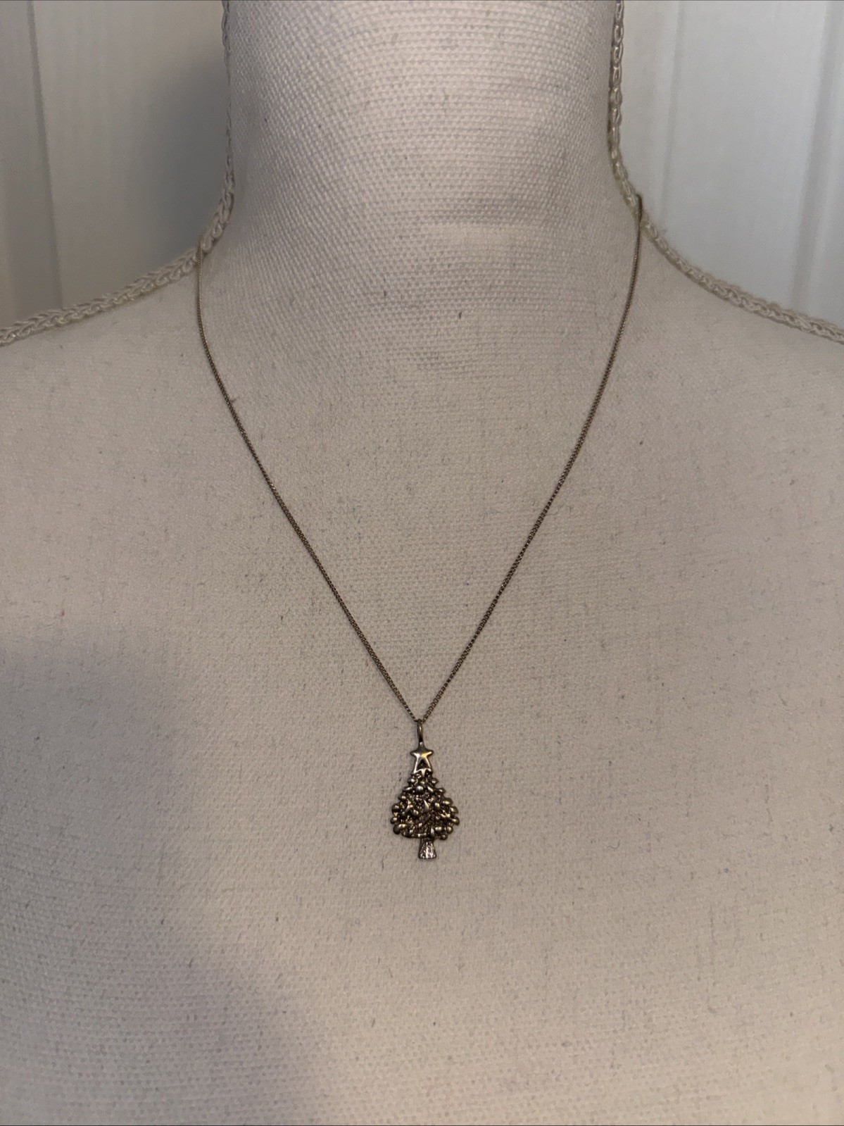 925 Sterling Silver Christmas Tree Pendant Chain Necklace
