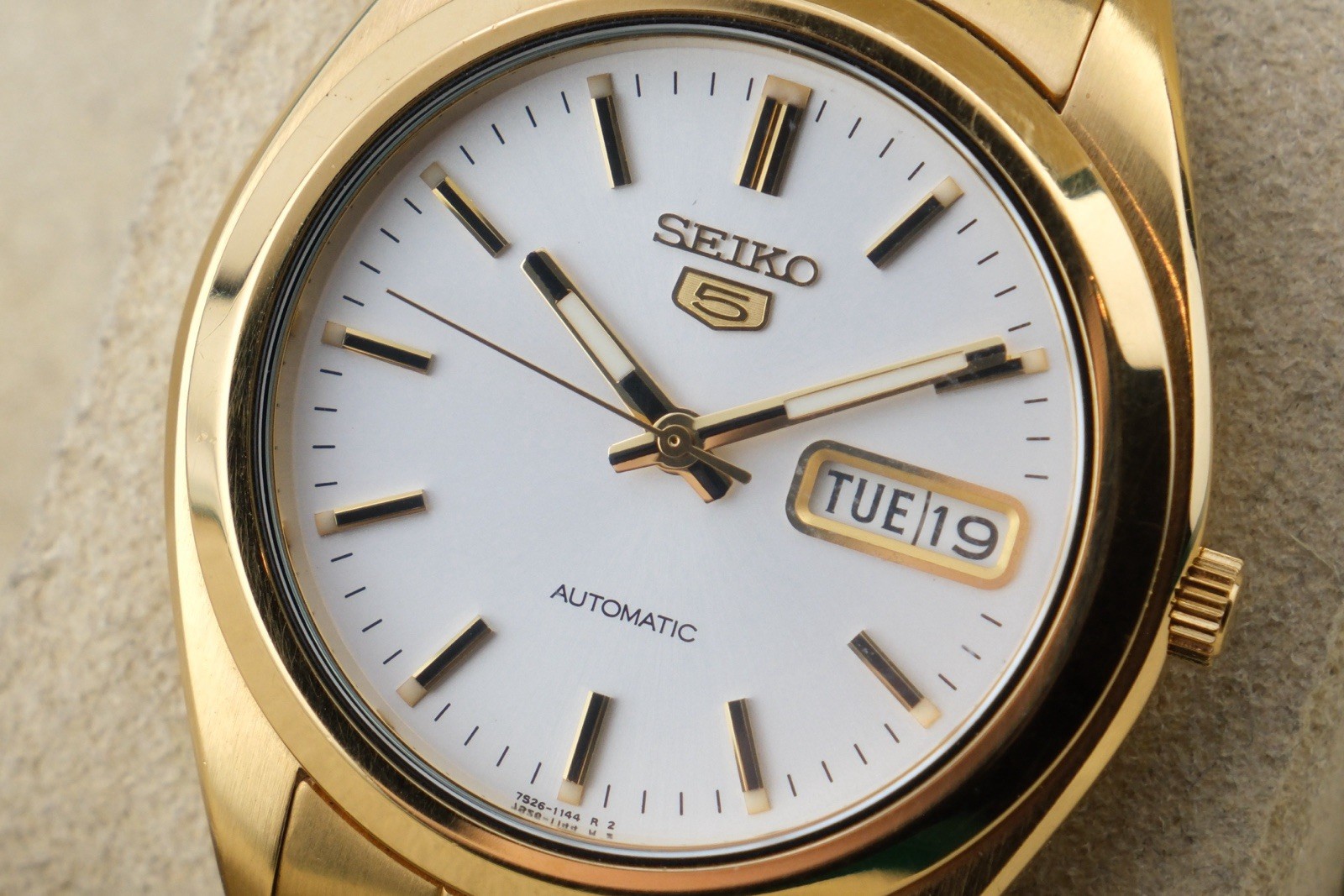 Seiko Ref.SNX116K Mens Auto Day/Date 37mm SS Silver Dial Gold Tone Working 6.7”