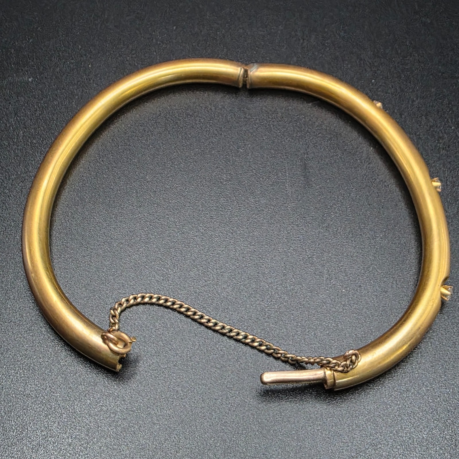 Antique Victorian 14K Gold Belcher Set Hinged Bangle Bracelet. Estate Find 7.69g