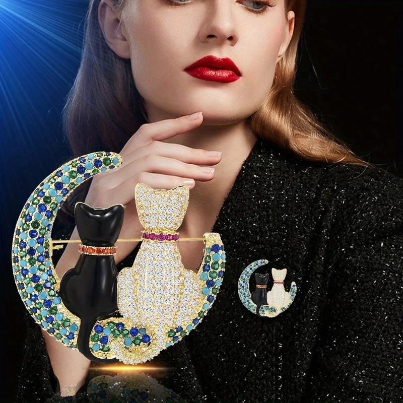 Vintage Moon Cat Brooch for Women Crystal Rhinestone Metal Jewelry Clothing Pin