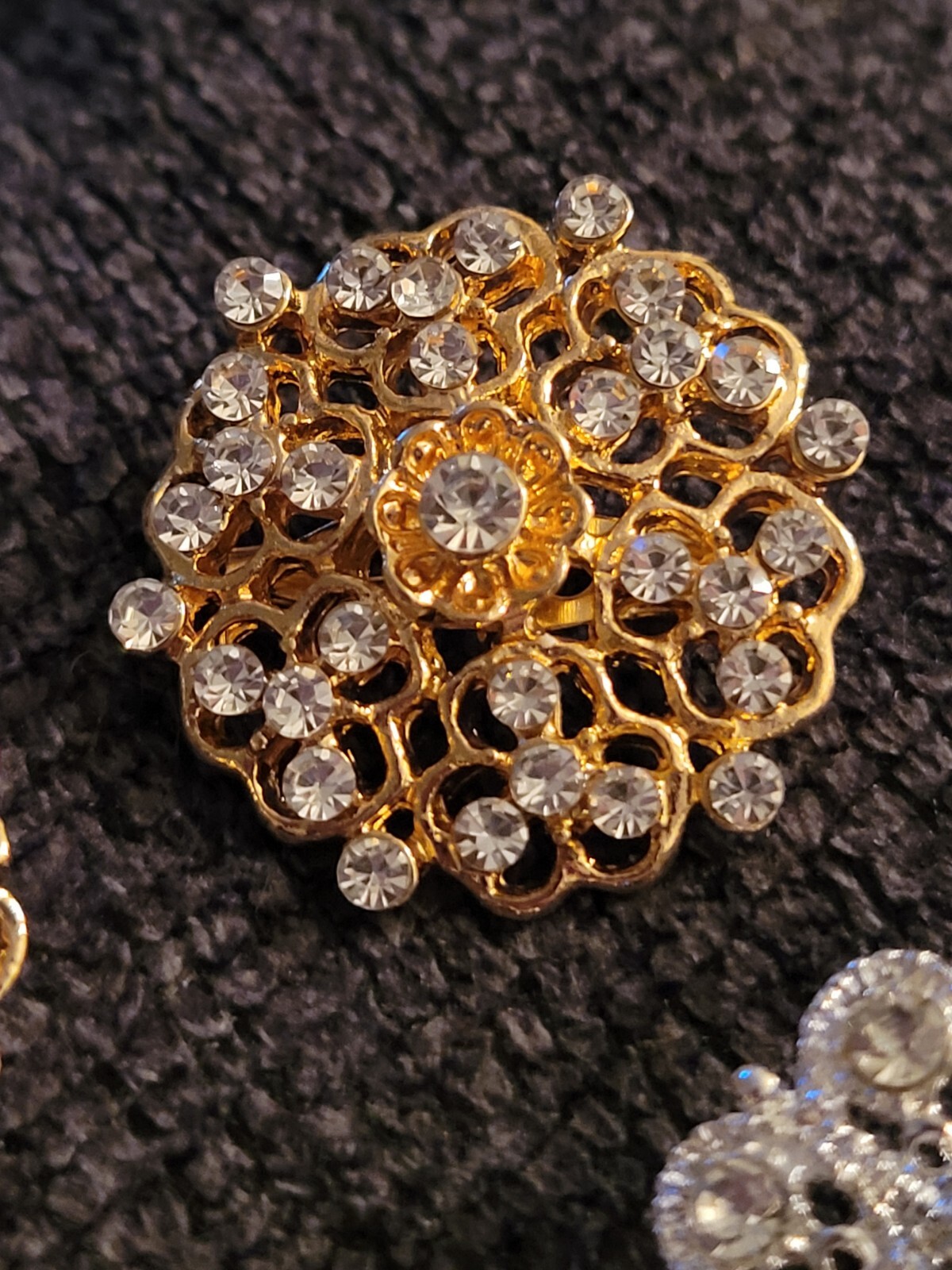 Rhinestone All Occasion Flower Floral Bouquet Brooch Pin Jewelry Lot CA USA E97