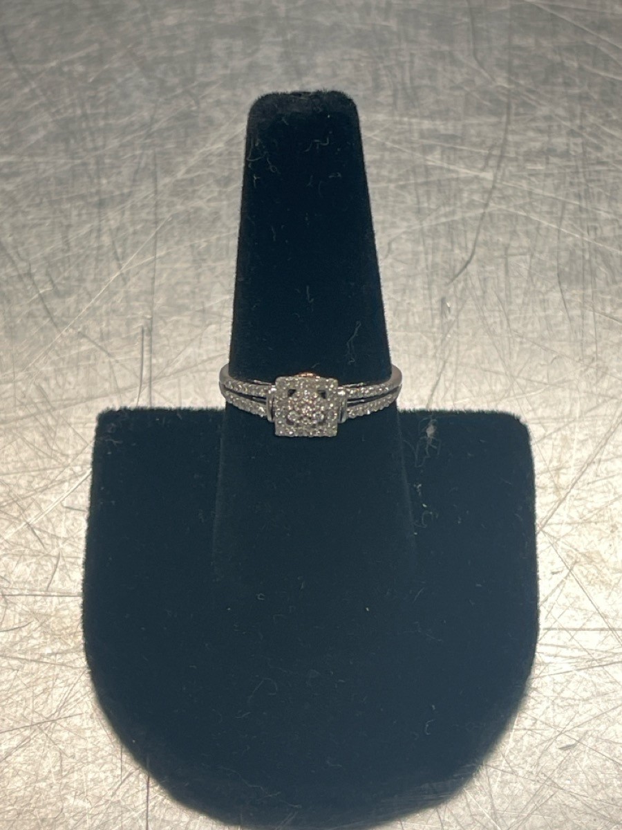 Used Engagement Ring 47 Diamond .54crt 10K White Gold 3.29g Sz 6.75 (QUC024546)
