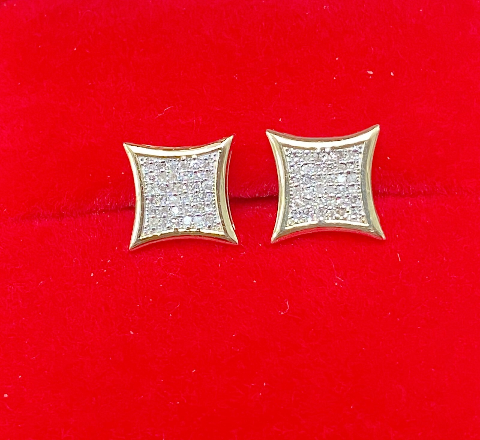 DEAL! 10K Gold Genuine Natural Micro Pave Diamonds Kite Studs 0.20ct 9.25MM