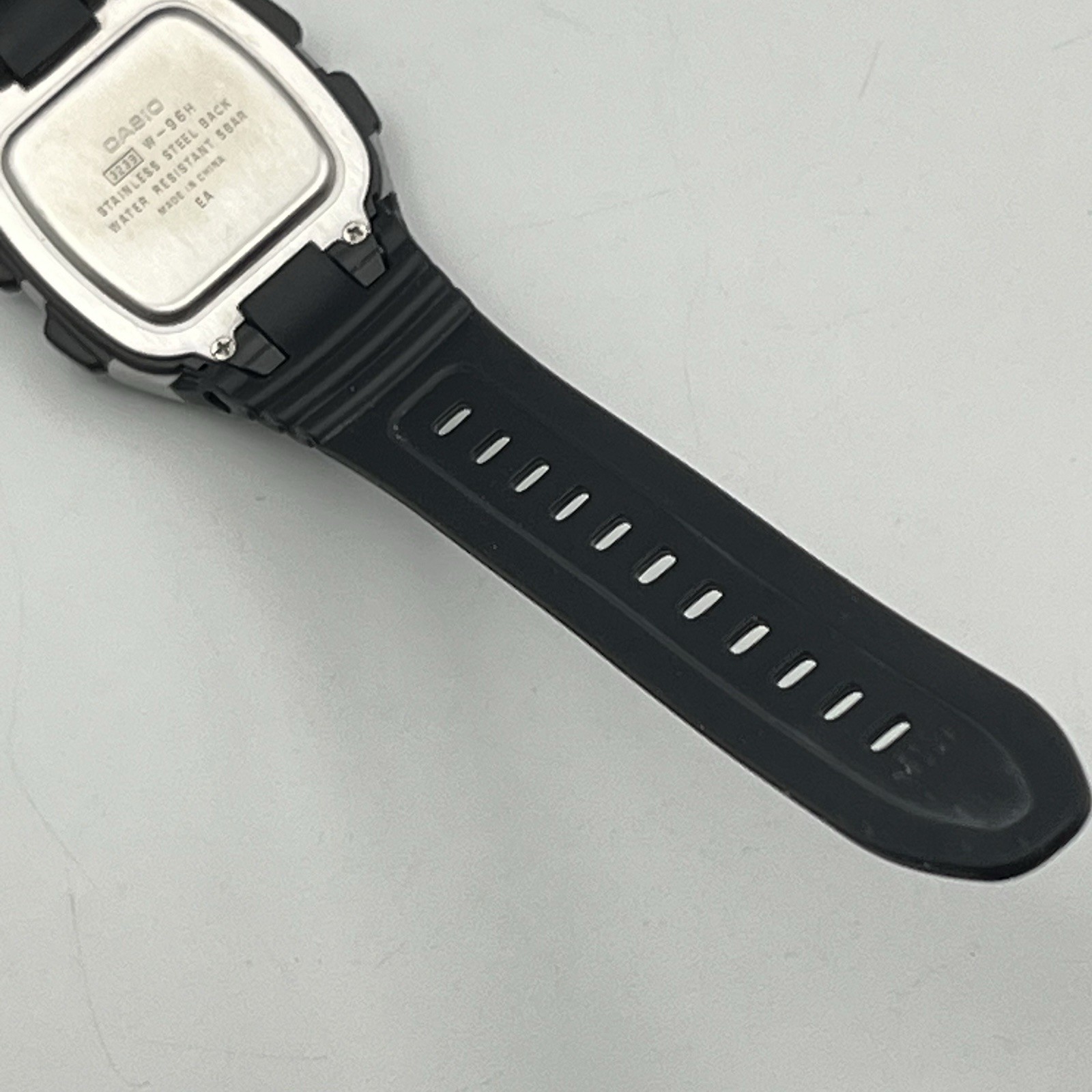 Casio Men’s 35mm Digital Watch – W-96H – Black – WR 50M – WORKS