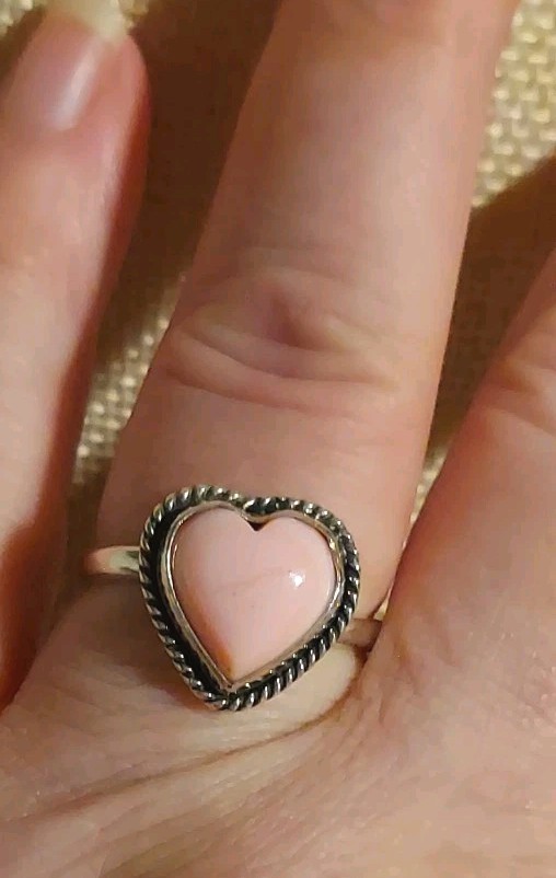 New Sterling Silver & Natural Pink Conch Heart Adjustable Ring