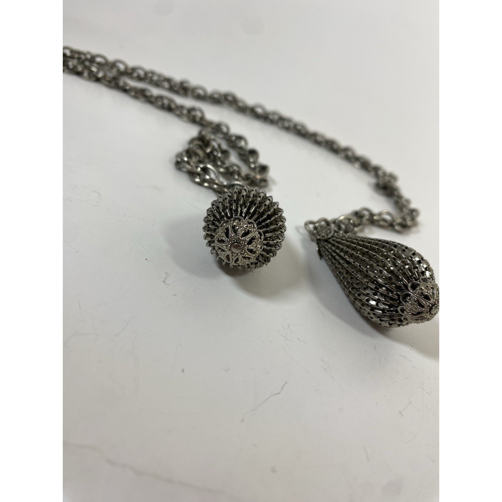 Vintage Silver Tone Lariat Necklace 32 In Long Women’s Fashion Jewelry