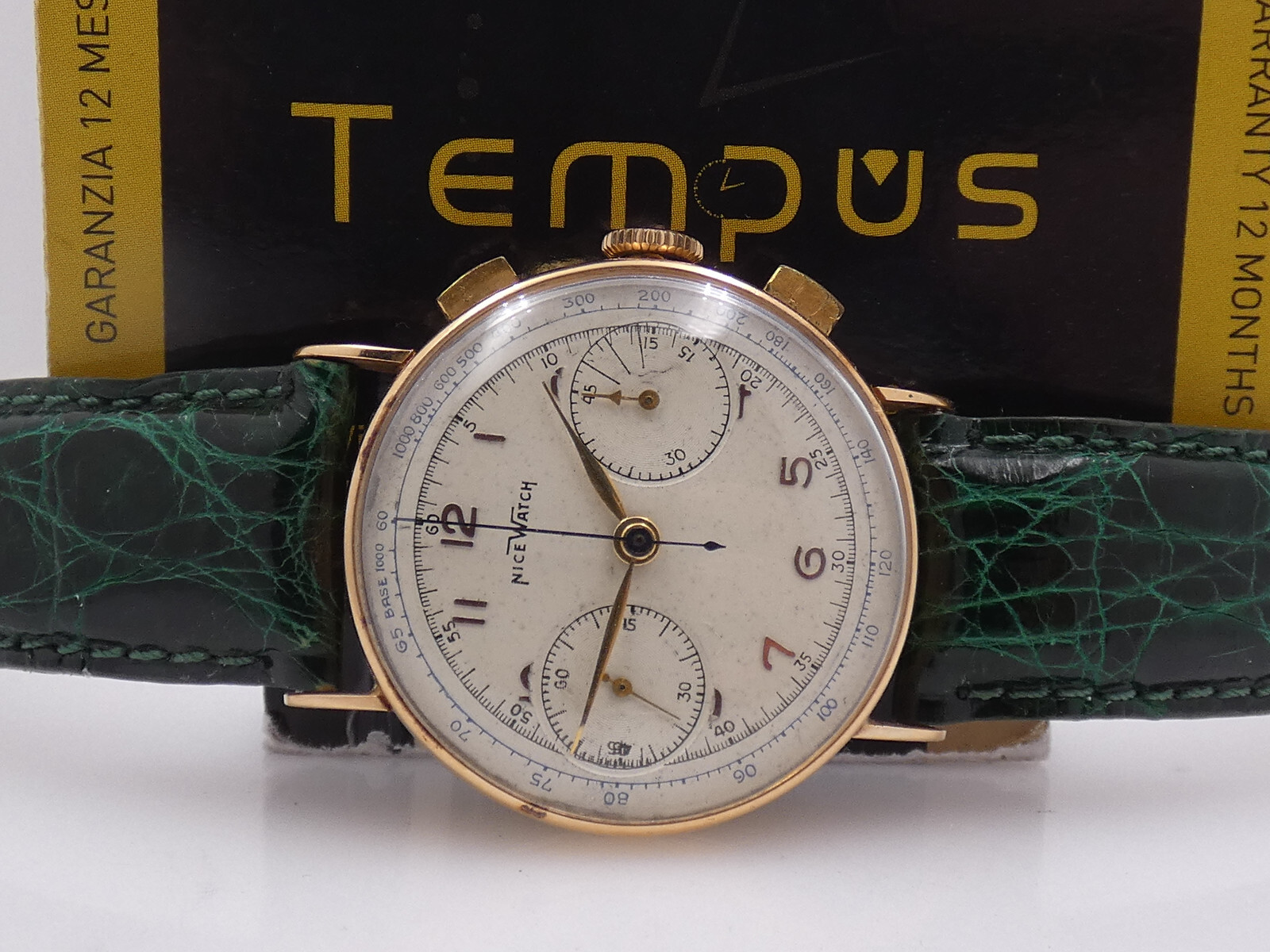 NICE WATCH BICOMPAX SOLID GOLD 18 KT MANUAL CHRONOGRAPH 1950s WATCH