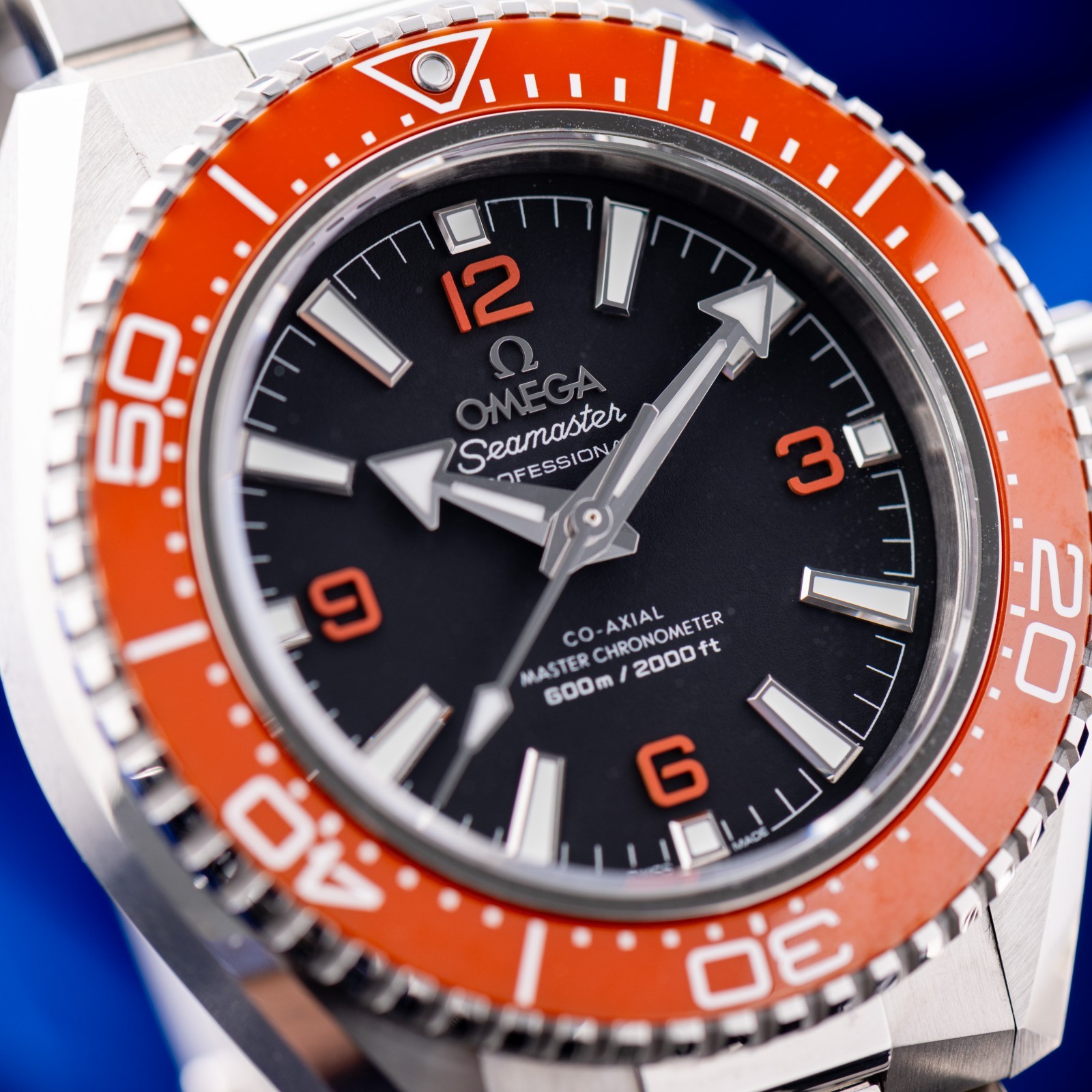 2026 OMEGA Seamaster Planet Ocean 600M 42mm 217.30.42.21.01.003 w/ BOX & PAPERS