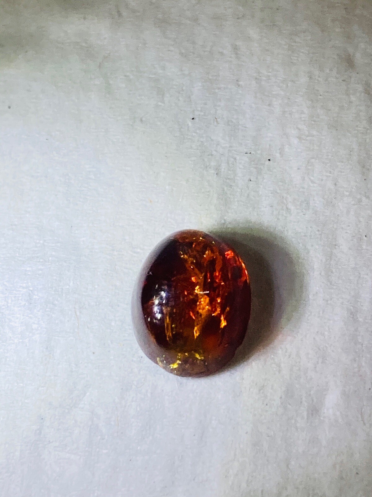Amber Cabochon Excellent Quality (7.21mm x 10.13mm) 3.40ct