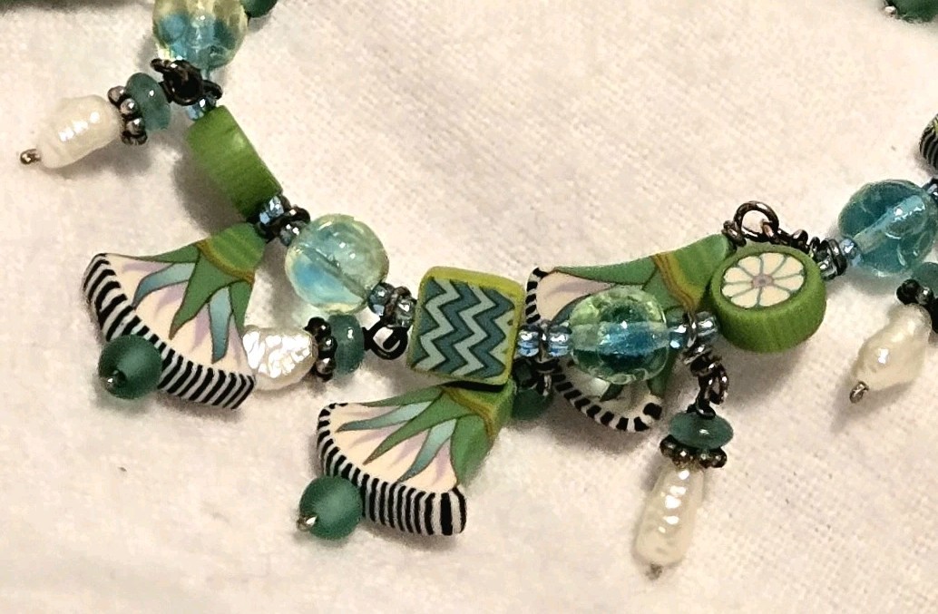 ​Designer Boho Chic Green Millefiori & Pearl Dangle Charm Toggle Bracelet
