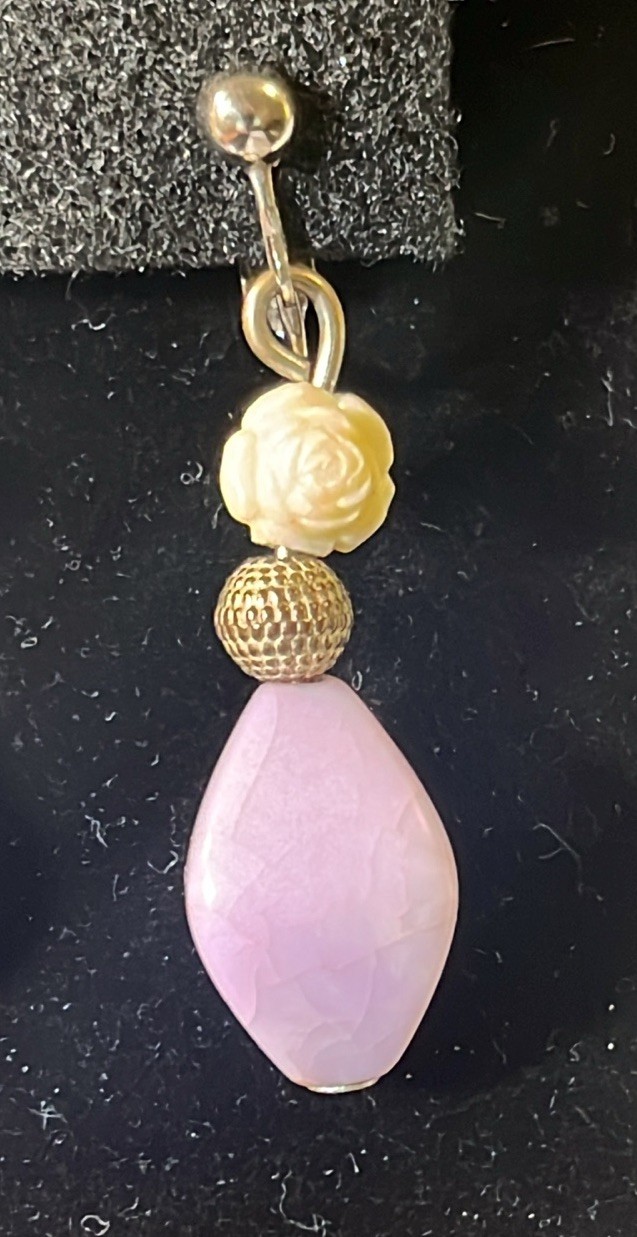 Vintage Lavender, White & Cream “carved” Flower Beaded Necklace & Earrings Set