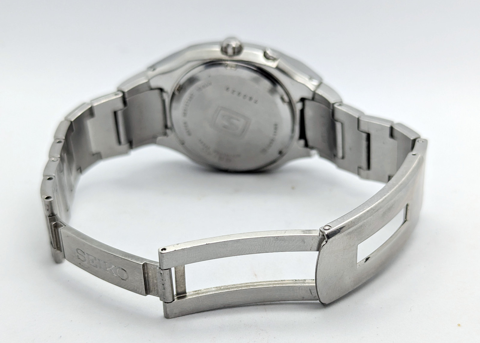 Seiko Kinetic 5M45 R-SUS GMT Black Dial Integrated Bracelet | New Capacitor