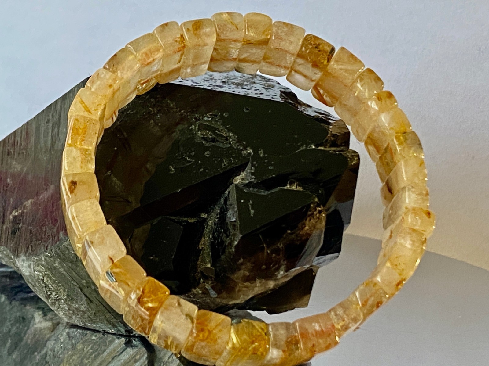 8.2″ Golden Rutilated Quartz Titanium Dioxide Inclusions Bracelet – I1414