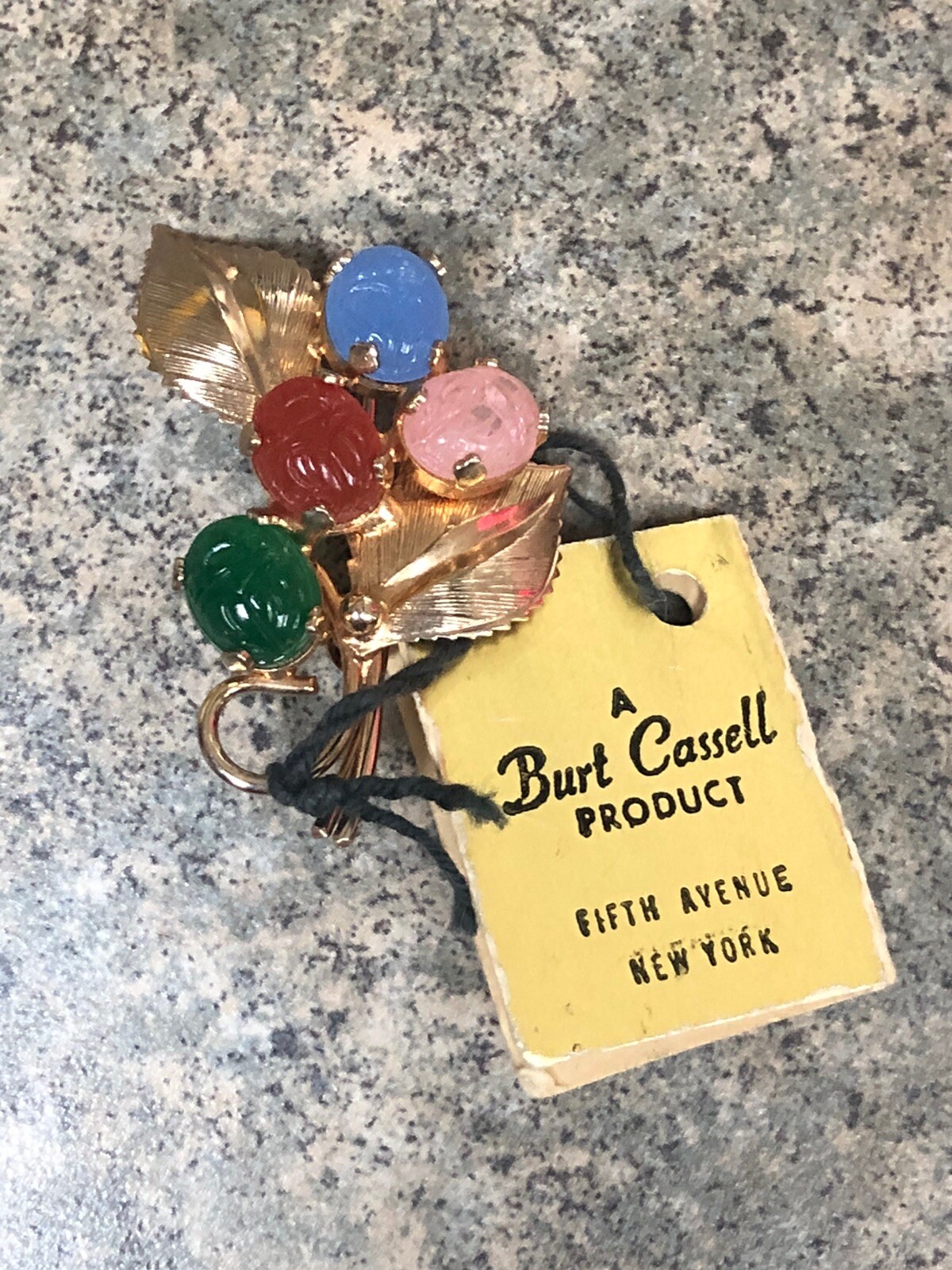 VTG Gold Tone Glass Scarab Beetle Leaf Brooch Pin Burt Cassell Egyptian Revival