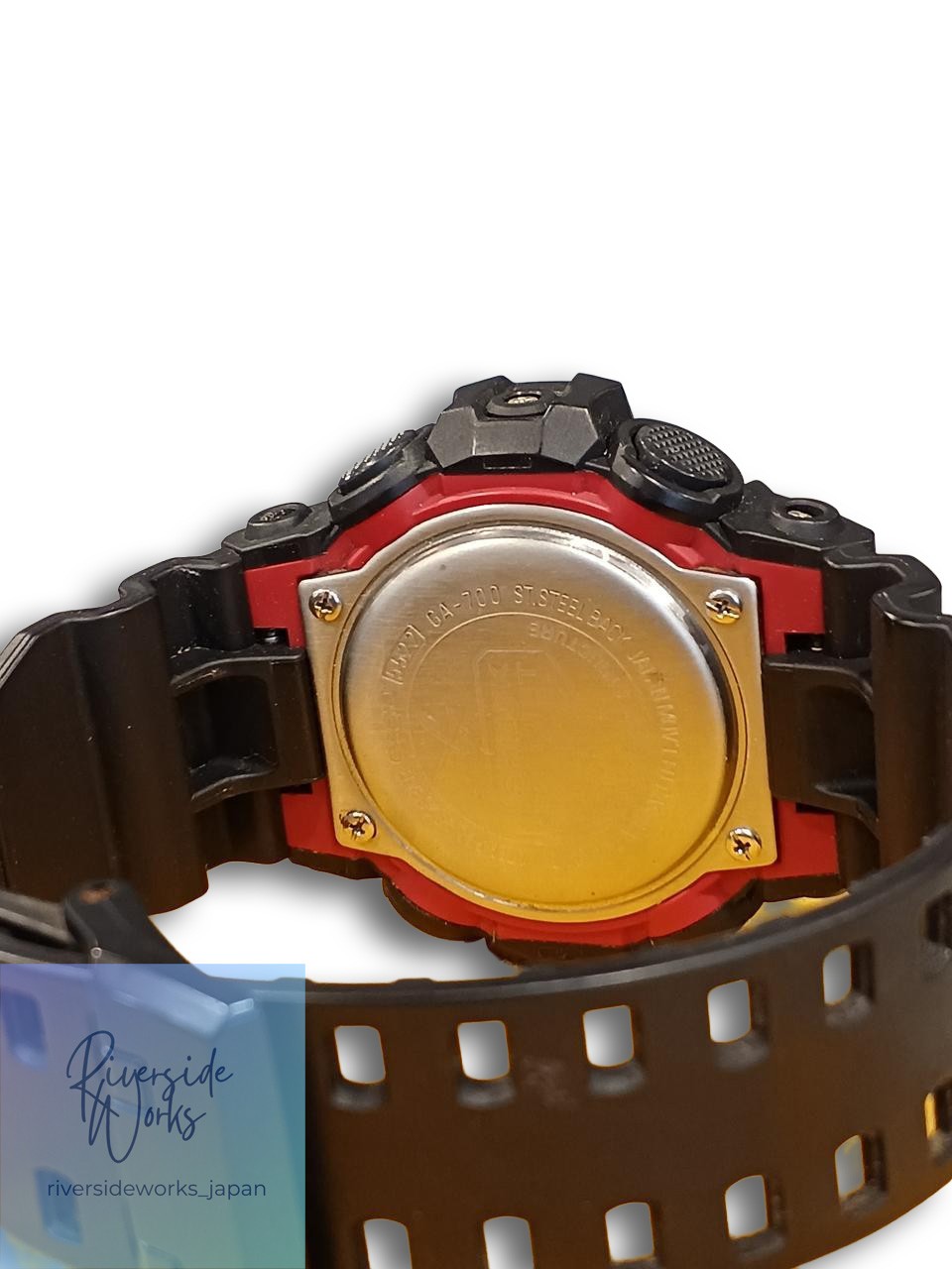 CASIO GA-700 Men’s G-SHOCK Watch Bold Design Durable