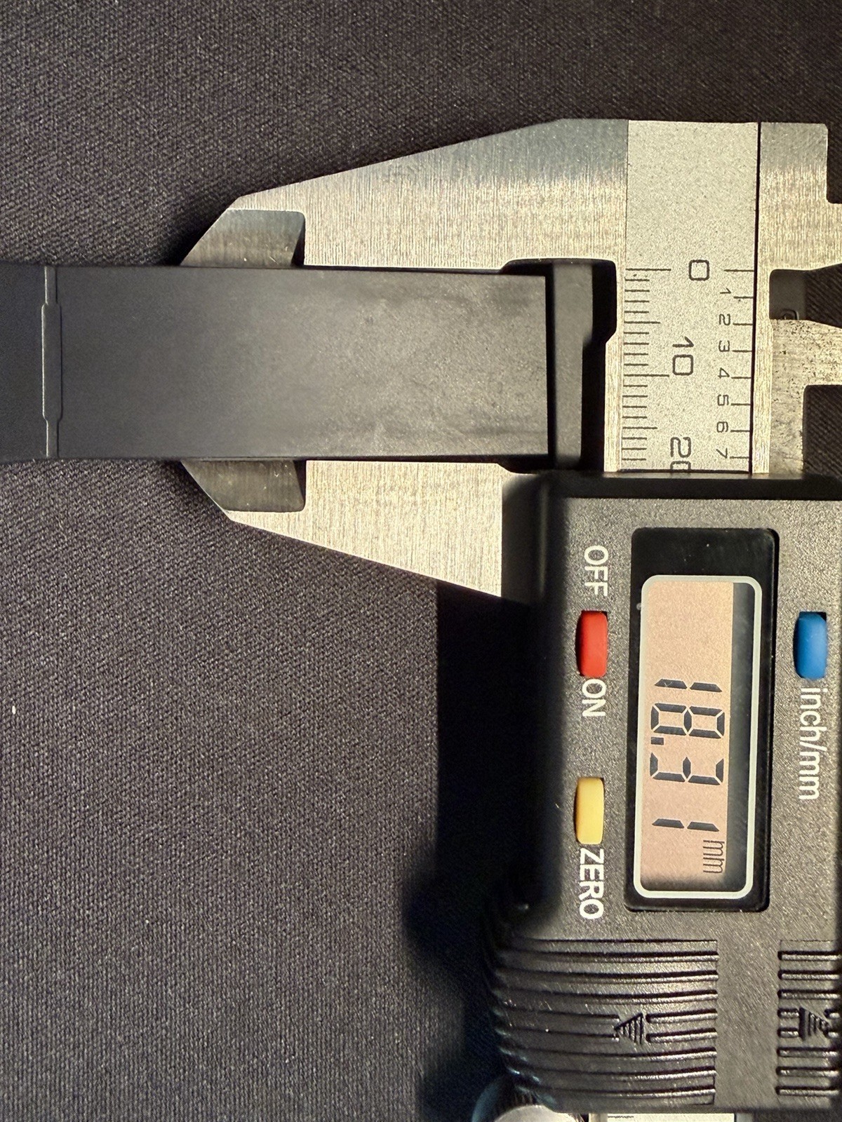Casio Illuminator W-127H Men’s Digital Quartz Watch – Rubber Strap, Works Great!