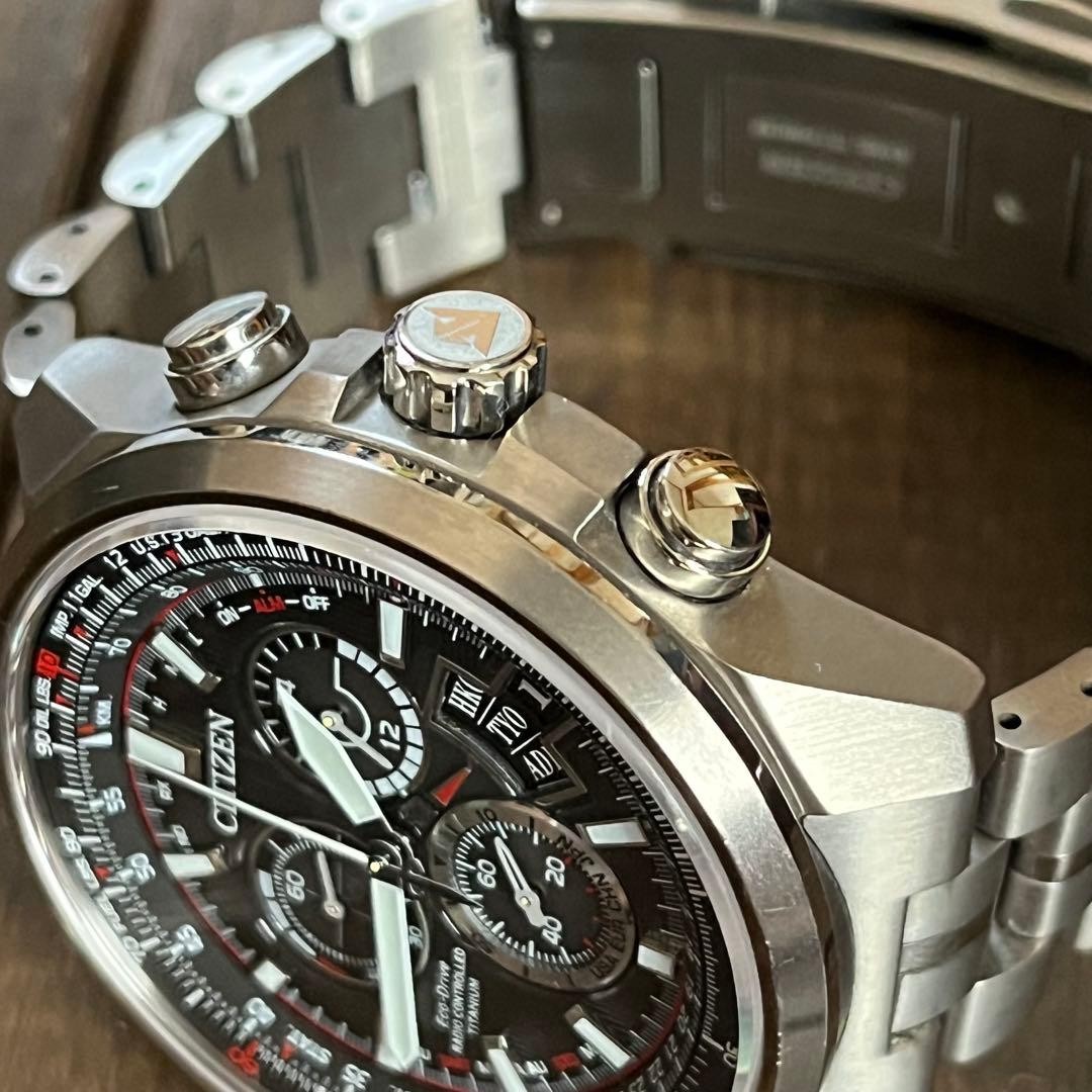 Junk Citizen Eco Drive Radio Chronograph Titanium Watch 18cm 7.09in BY0120