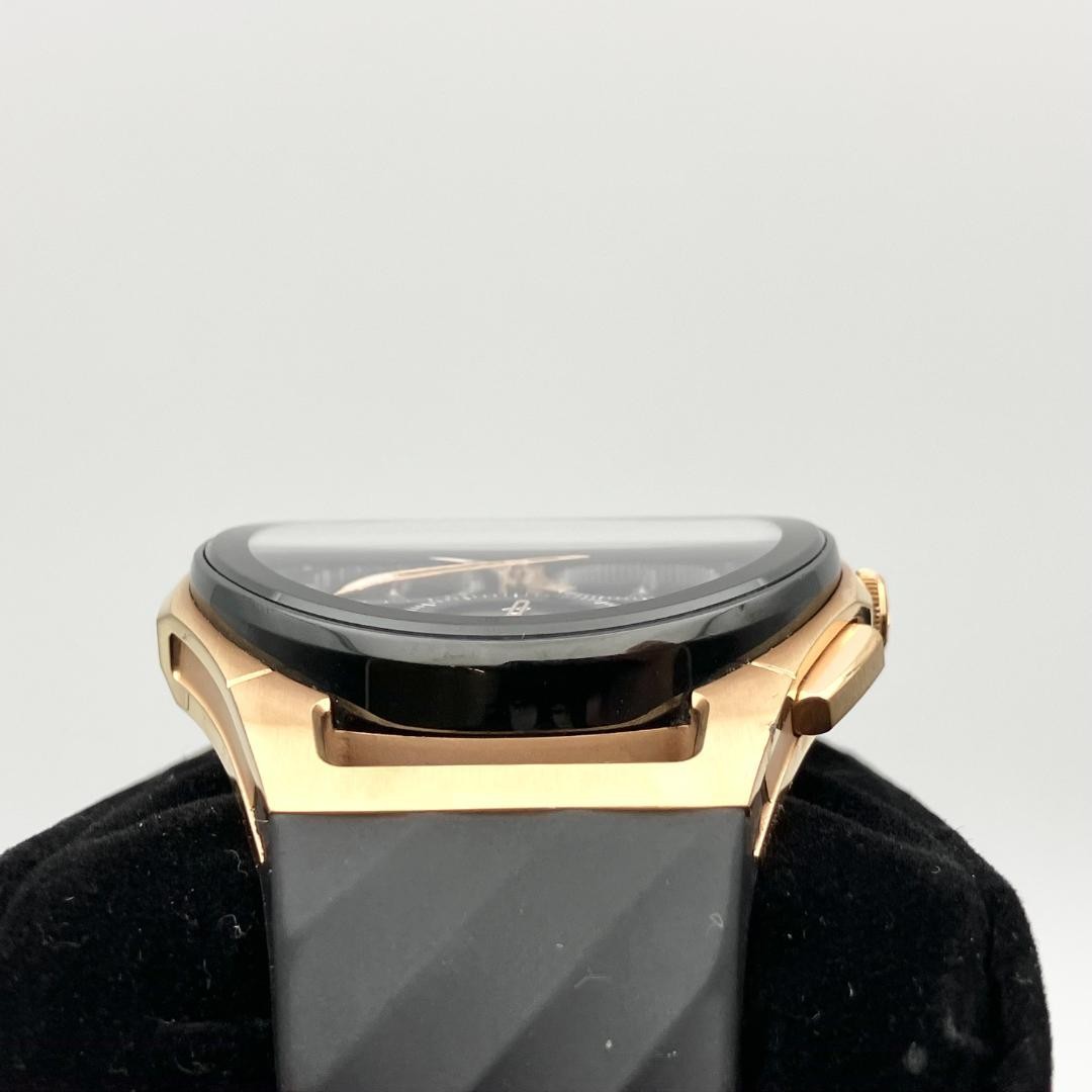 BULOVA Curv Unisex Wristwatch