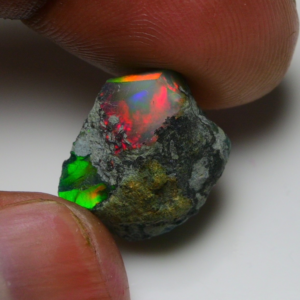 Ethiopian Black Opal Rough Natural 10.00 Carats 18X16 mm Gemstone For Jewelry