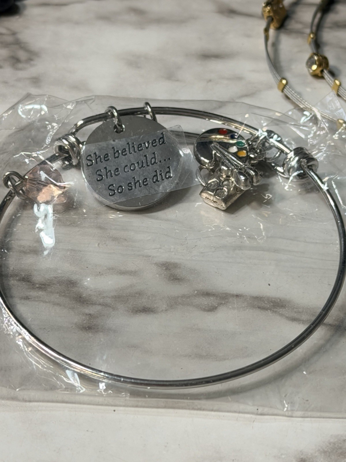 14 PC MIXED BRACELET LOT (2786)