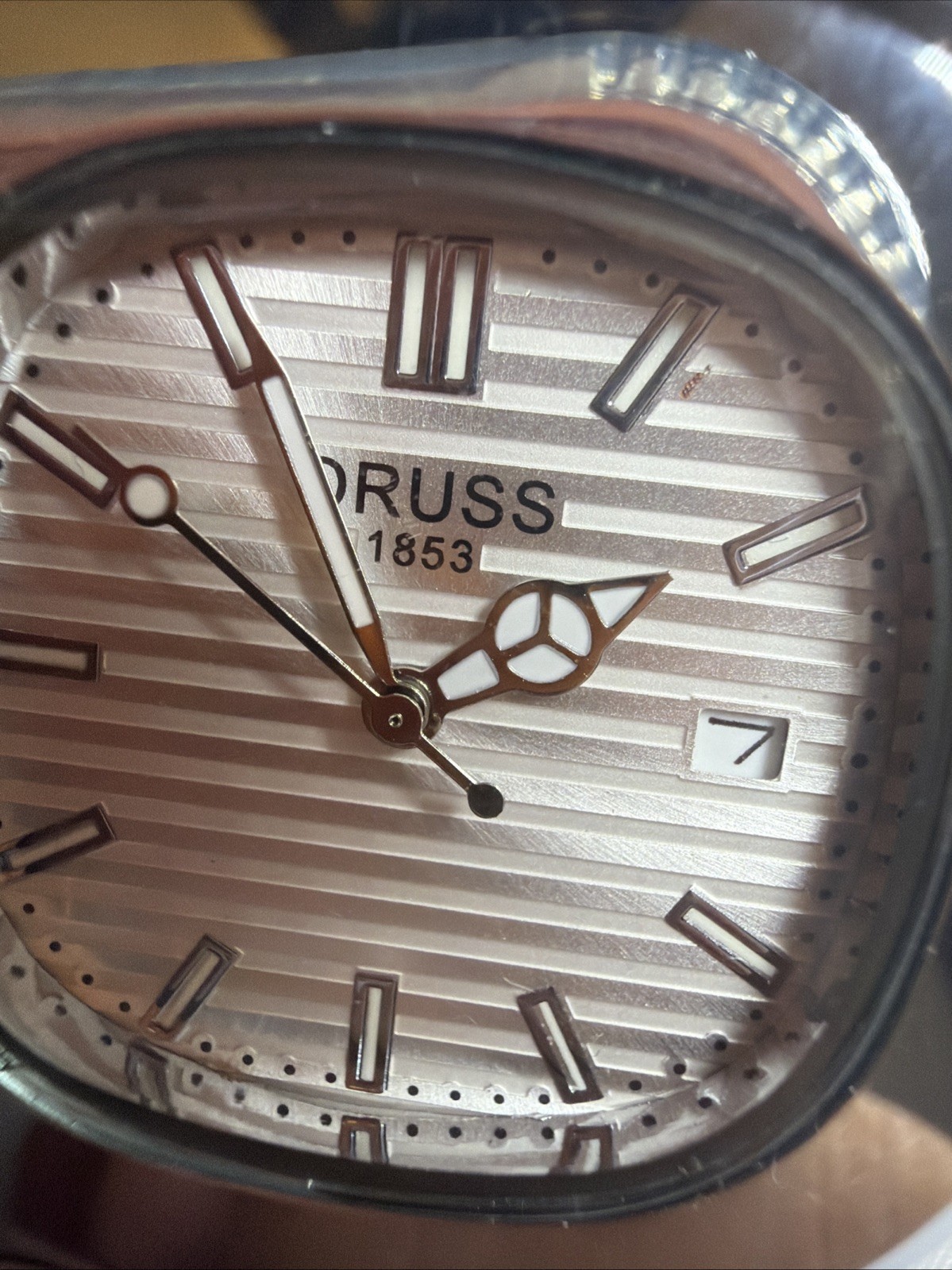 ORUSS Men’s Silver Analog Wristwatch Metal Band Date White Dial Dress/Formal New