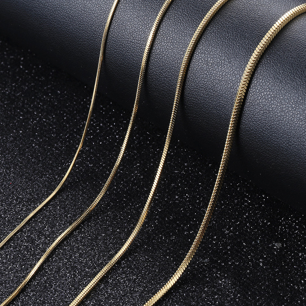 0.9-2mm Silver/Gold Plated Stainless Steel Herringbone Snake Chain Necklace 22″