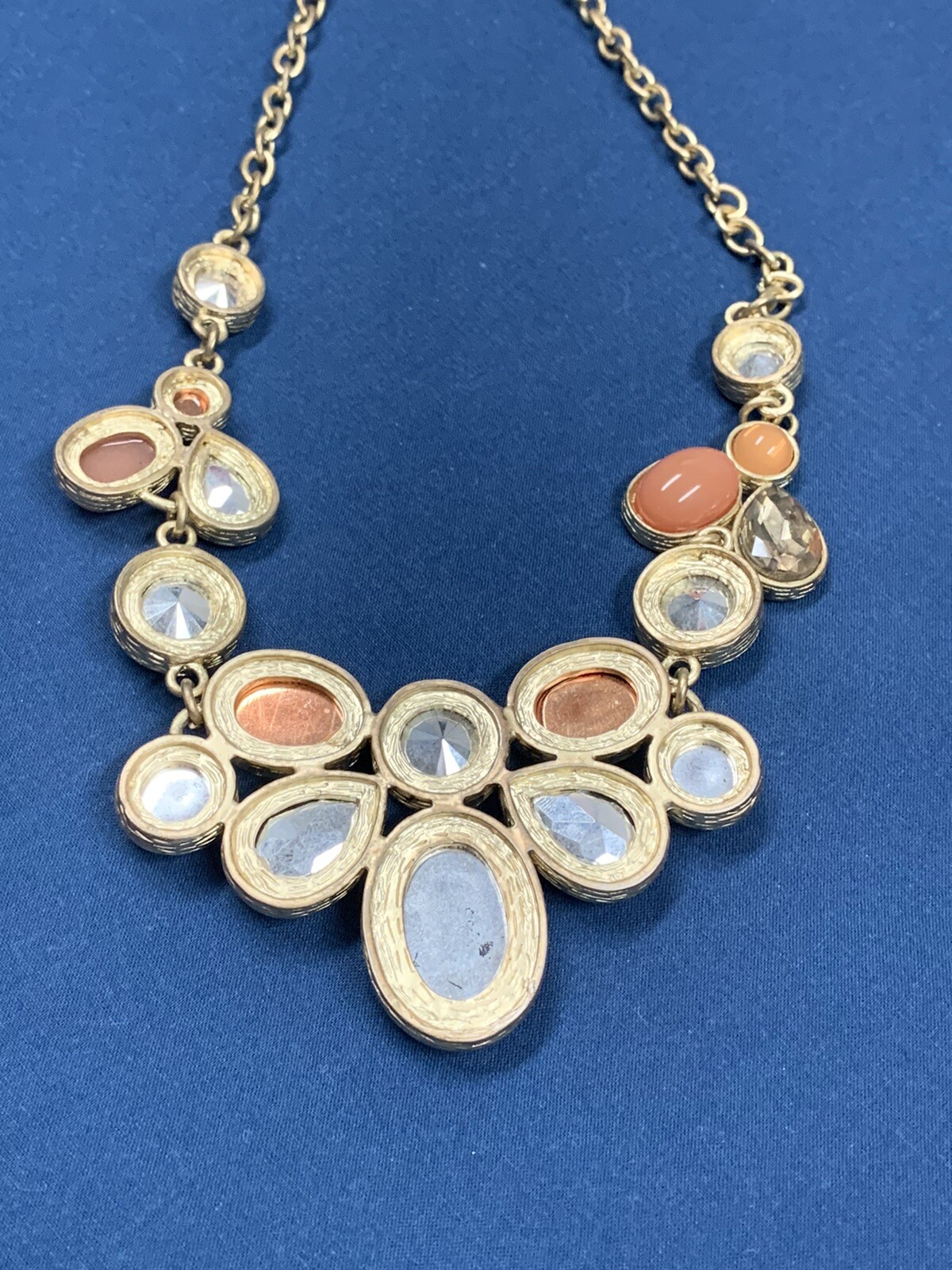 Goldtone Beaded Peach Statement Necklace 16″ – 18″