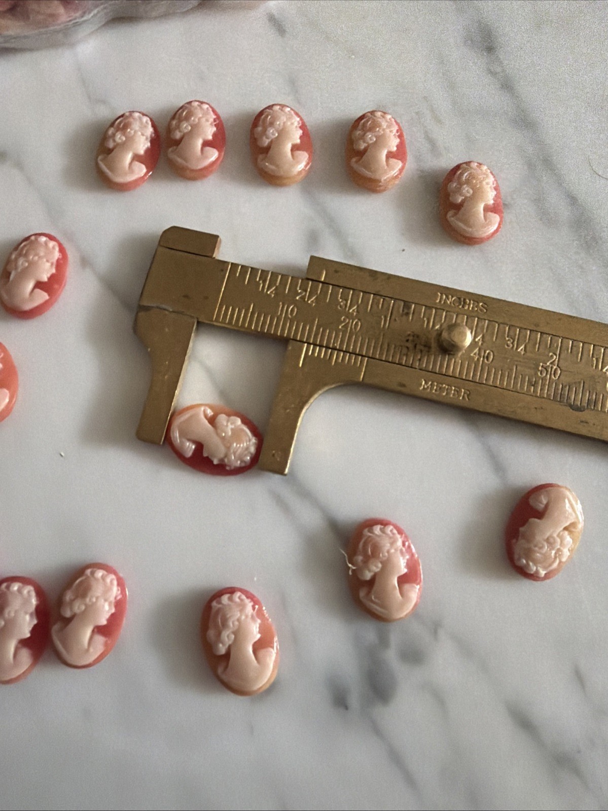 144 Vintage 14x10mm Cameos