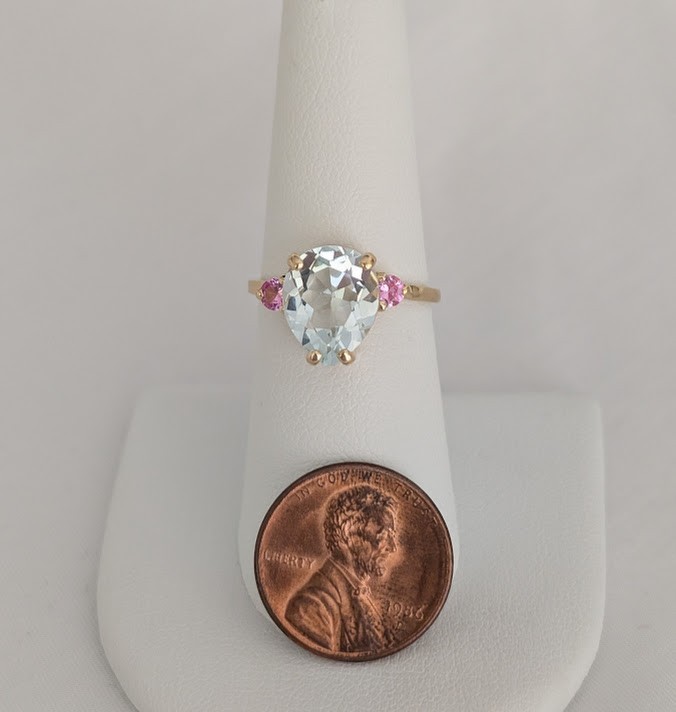 Aquamarine & Topaz Ring 14K Gold 3 Grams Retail Price $1899 Make An Offer!