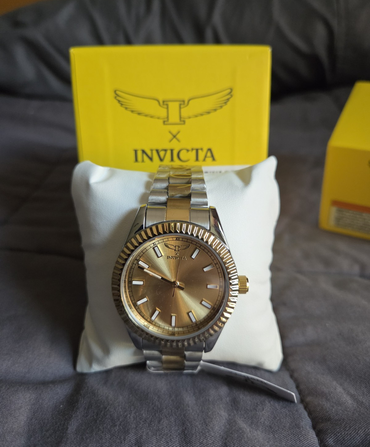 Invicta Quartz Two-Tone SS Bracelet Gold Sunburst Dial Fluted Bezel Box