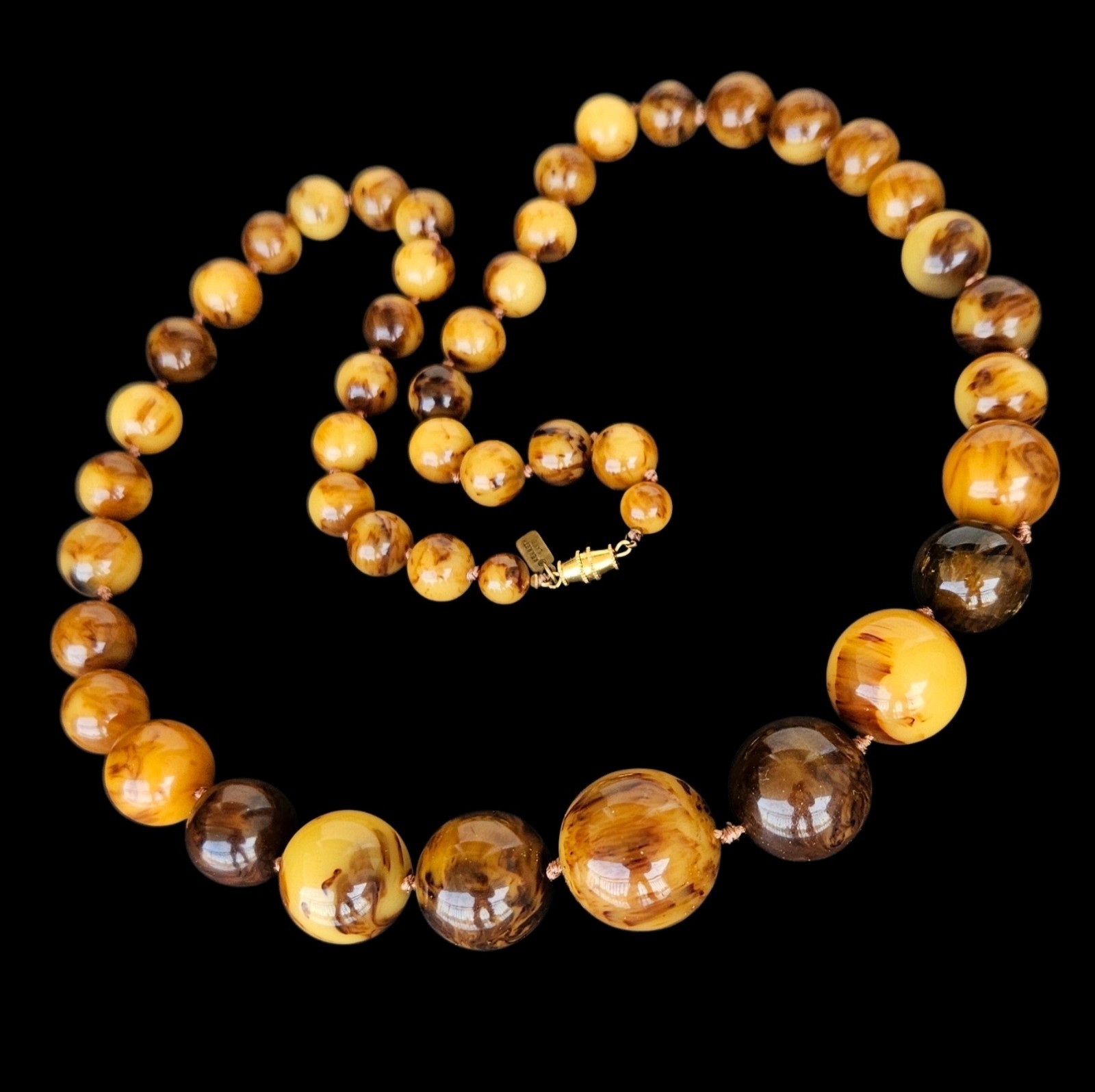 Vintage 1970s Kenneth Lane Catalin Root Beer Caramel Bakelite Bead Necklace 114g