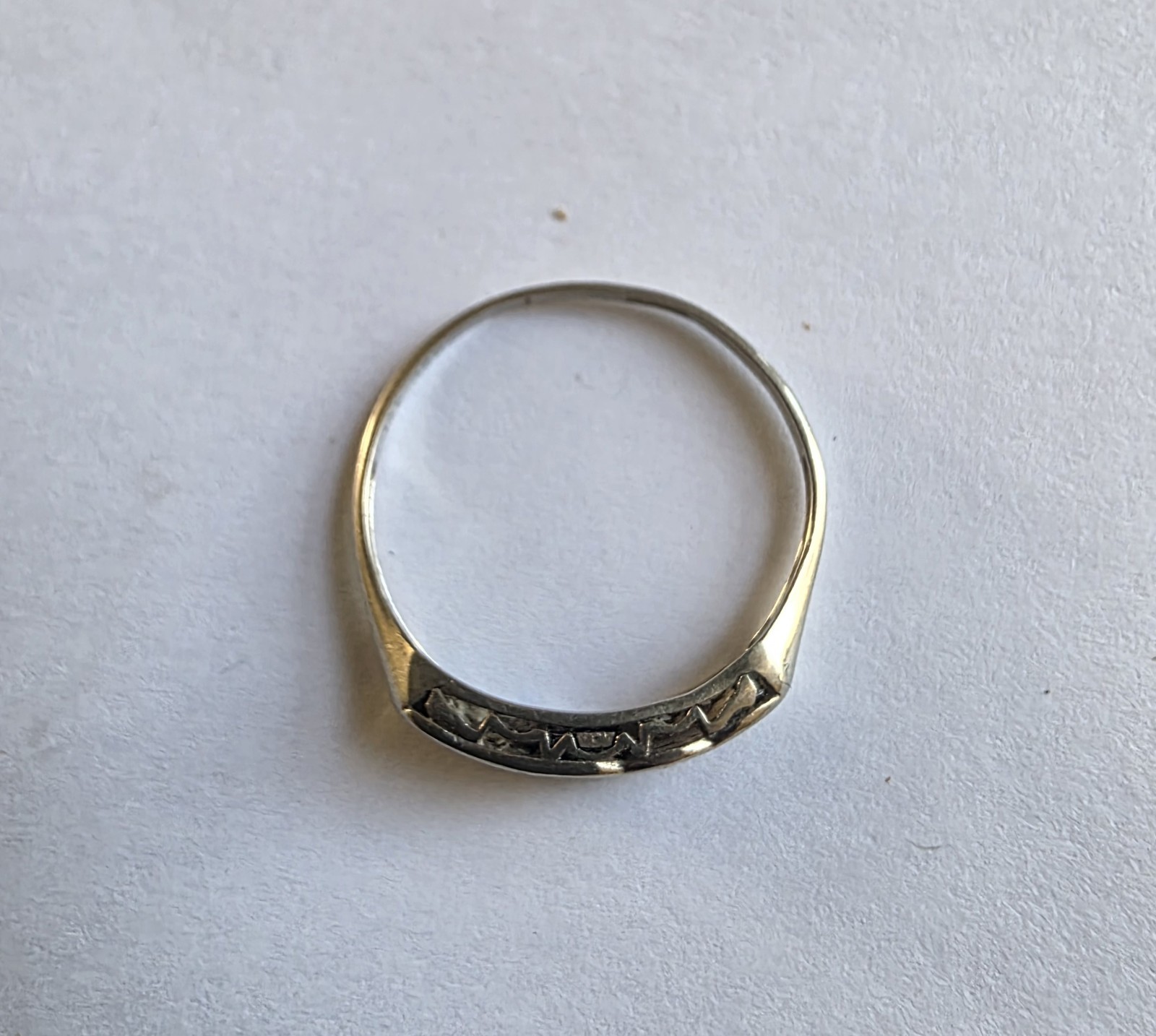 ARTCARVED 1920’s Art Deco 14k White Gold Wedding Ring -Size 8