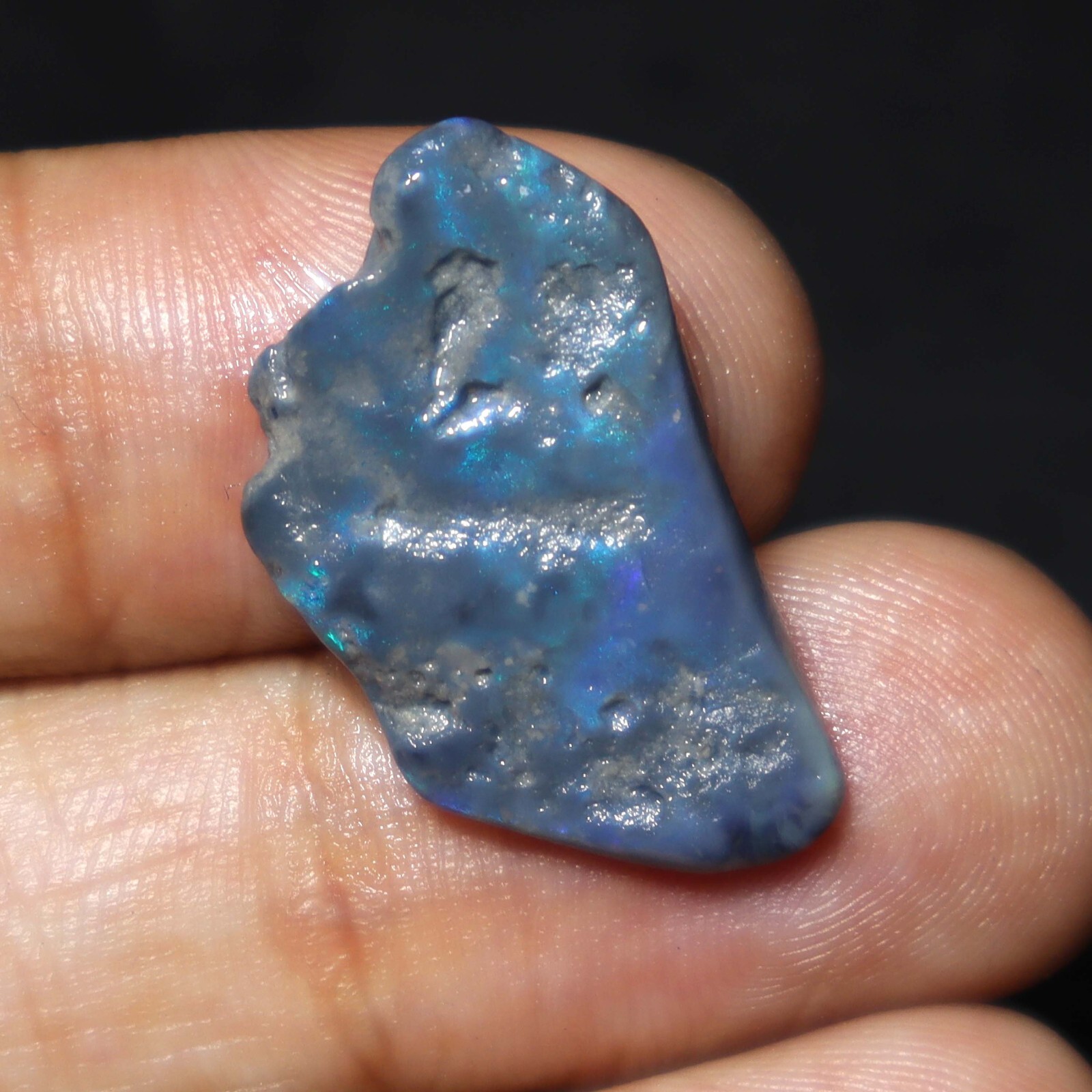 8.00 Carat Natural Australian Black Opal Lightning Ridge Rough Opal 26X15X4MM