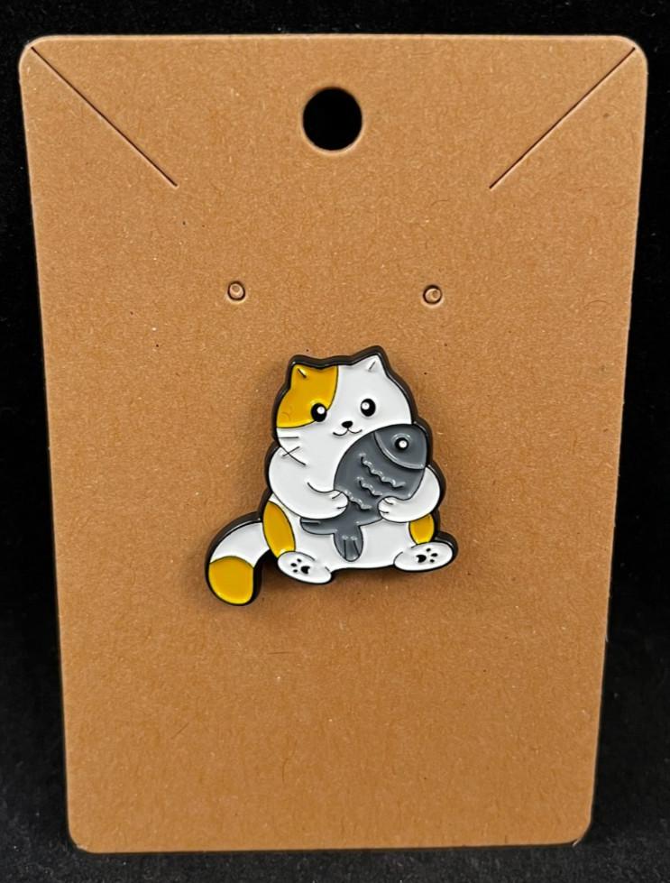 Cat with Fish – Enamel Pin – Novelty – Animals – About 1 Inch High