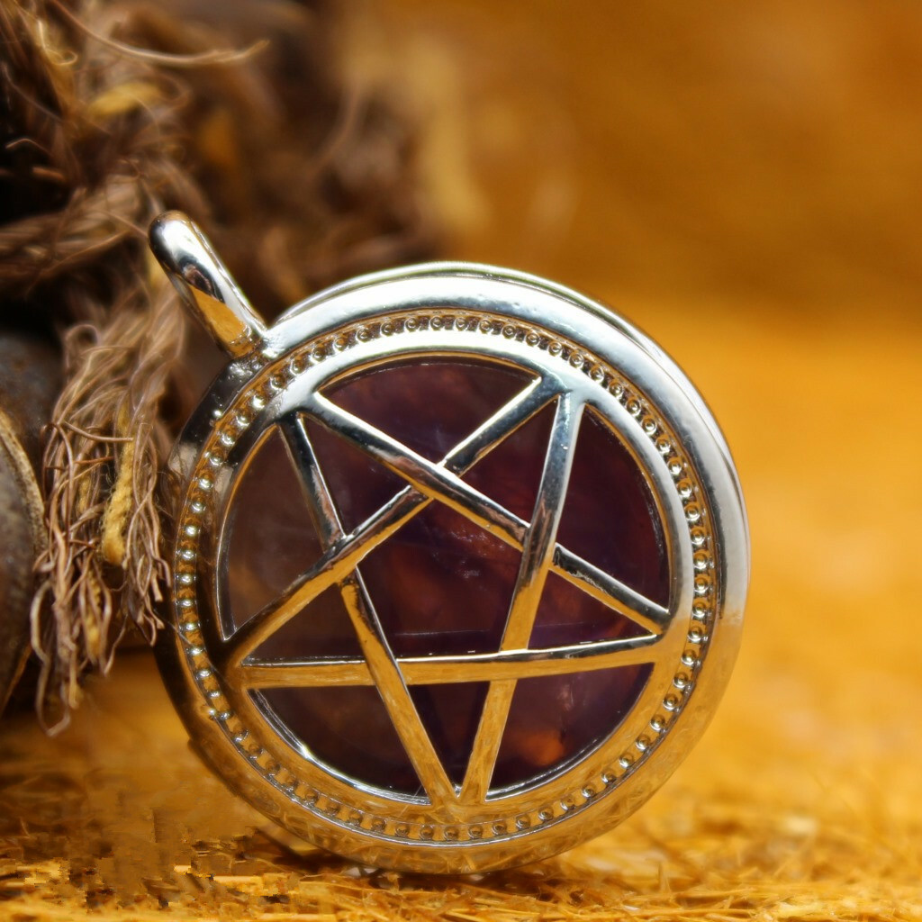 Wholesale 10pcs Natural Mixed Stone Hollow Out Five Star Box Amulet Luck Pendant