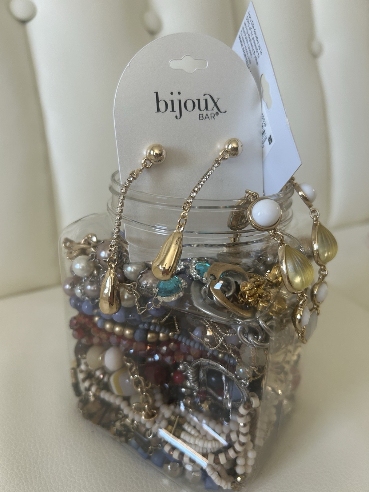 Mixed Costume Jewelry Lot – Necklaces, Bracelets, Earrings & Charms | 956g (2.1