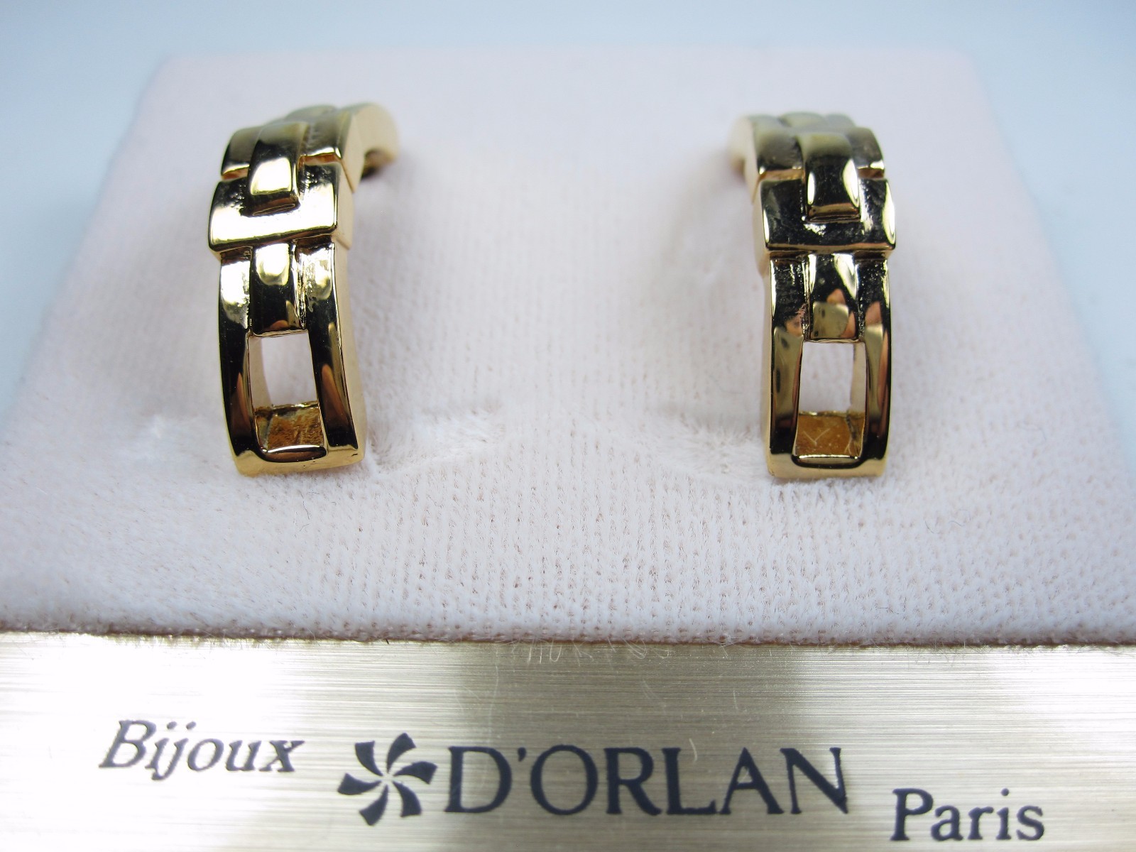 D’Orlan Gold Plated Pierced Earrings – Lead and Nickel Free 0616