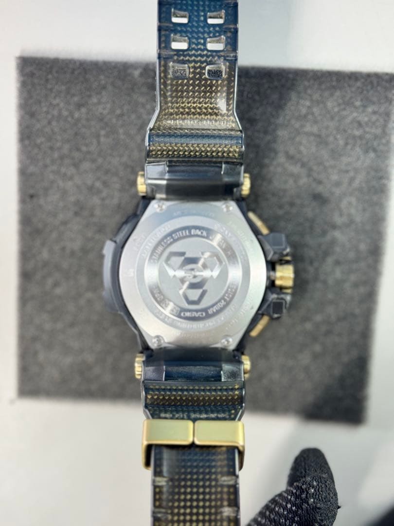 Near G-SHOCK GPW1000GB-1AJF GPS Hybrid Radio Solar